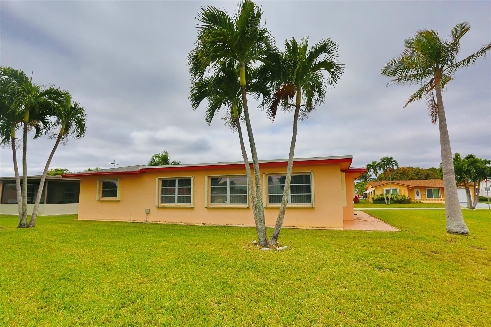 Mainlands Of Tamarac Lake - Residential