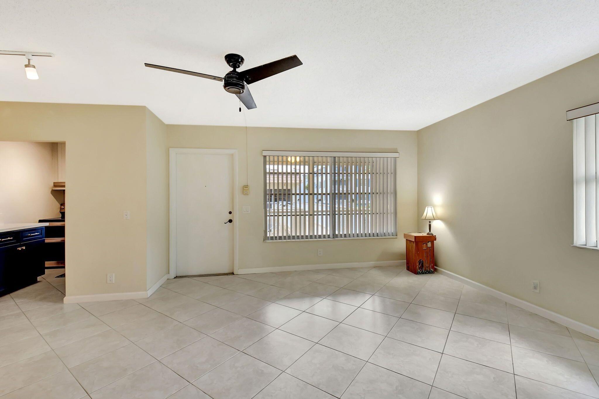 SNUG HARBOR GARDENS CONDO - Residential