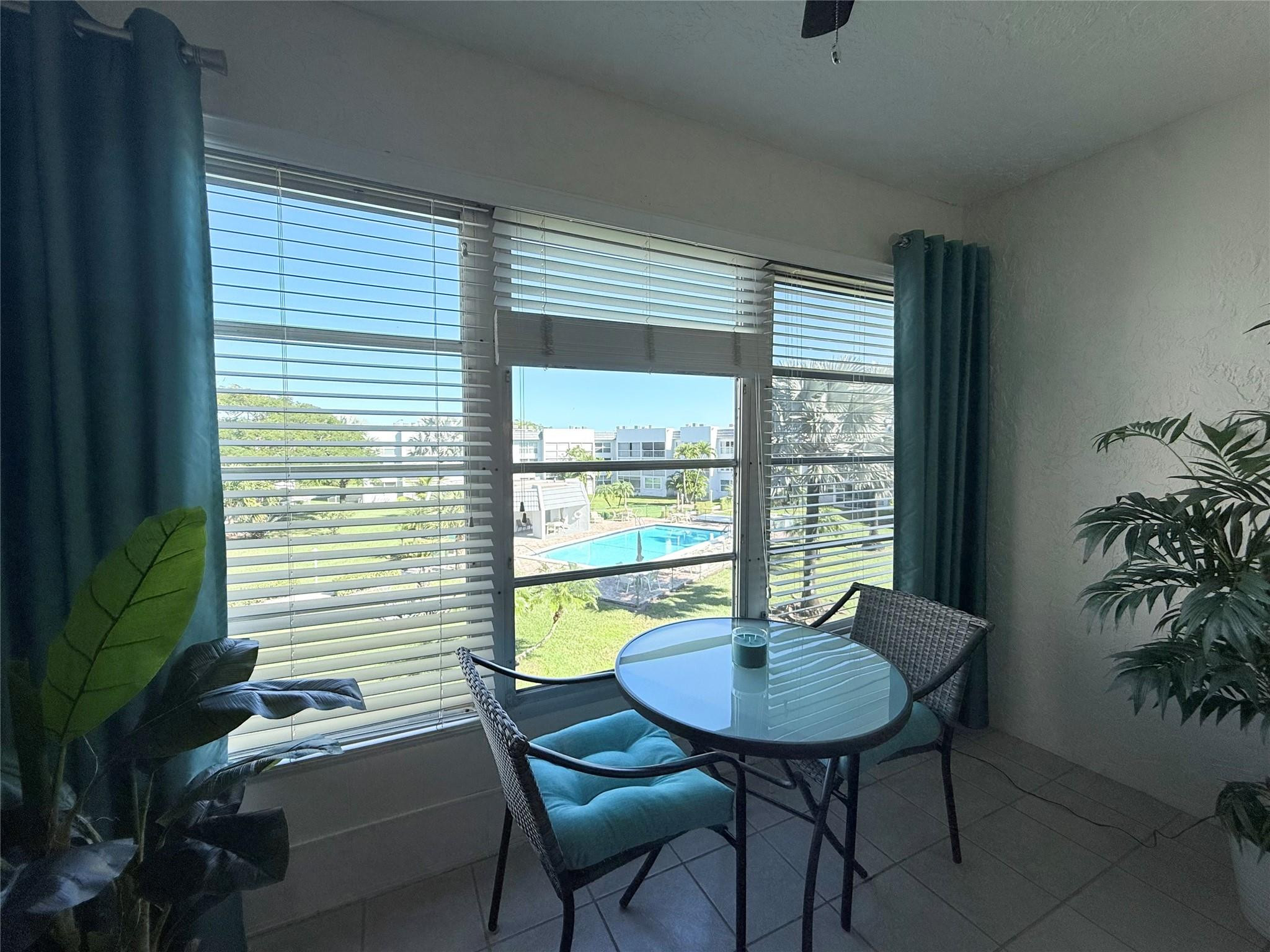 Royal Park Gardens - Residential