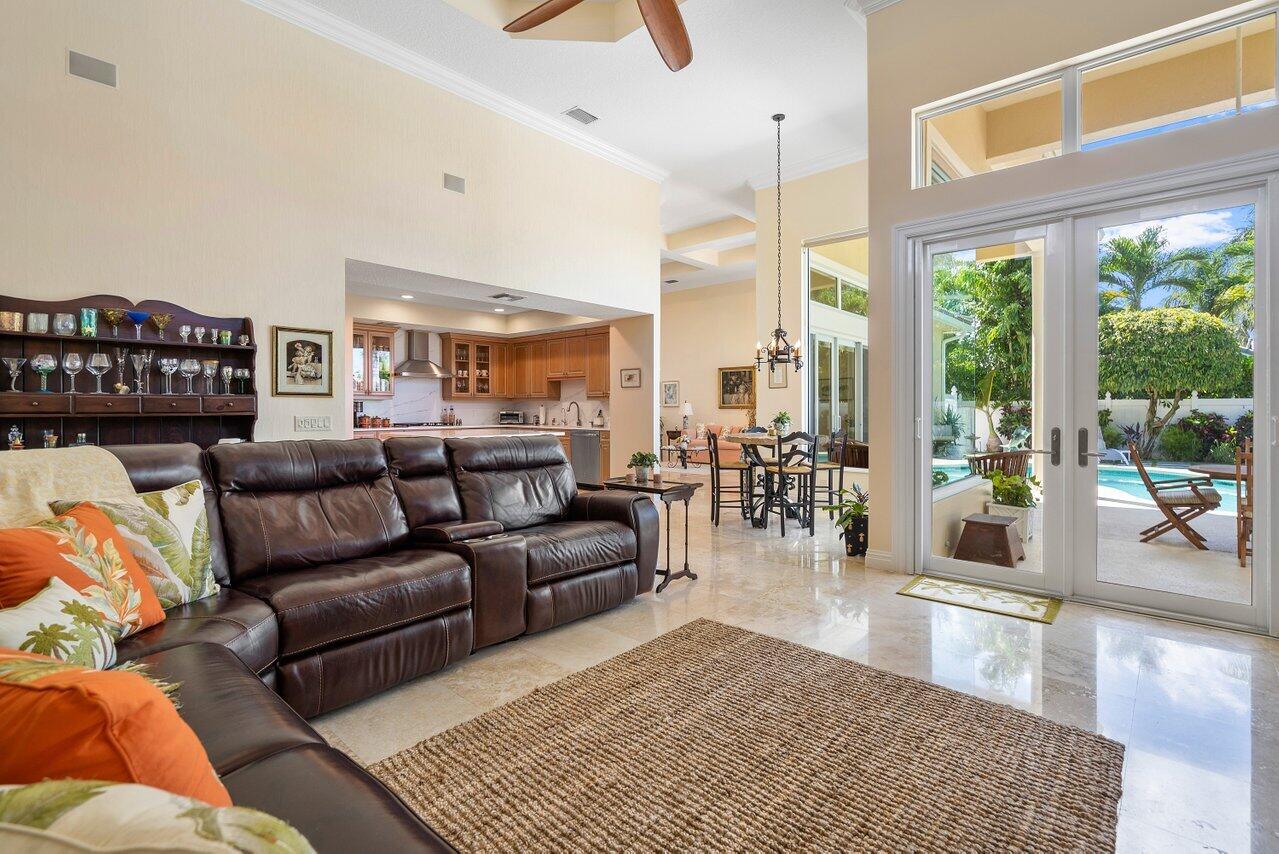 JUPITER INLET BEACH COLONY - Residential