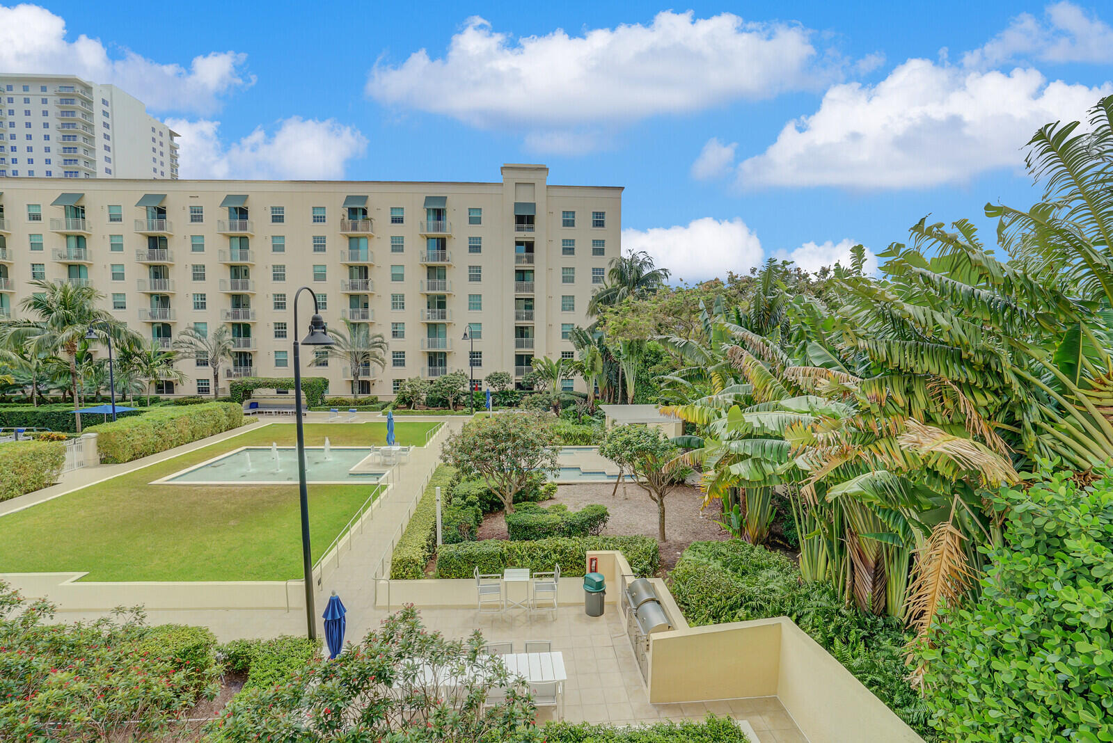610 CLEMATIS CONDO - Residential Lease