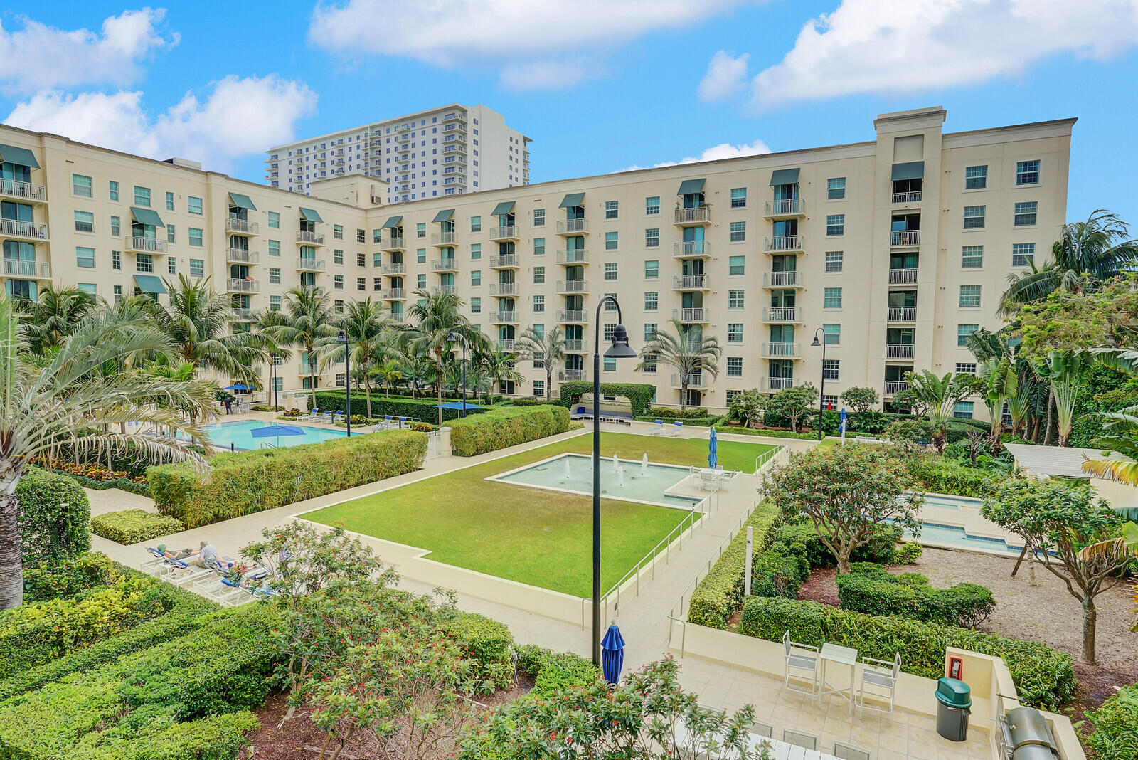 610 CLEMATIS CONDO - Residential Lease