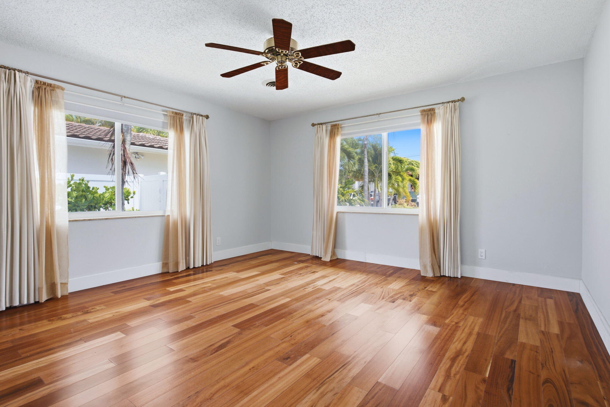 OAKLAND PARK 2ND ADD-RESUB - Residential