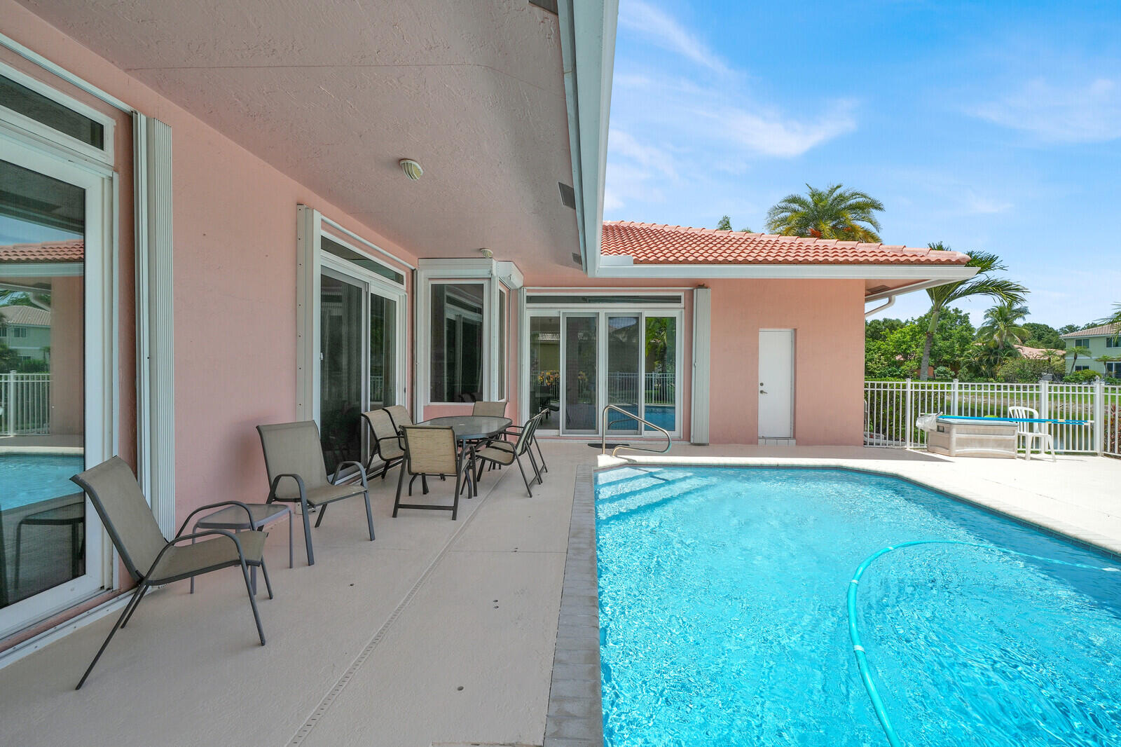 CORAL CREEK REPLAT NO 2 - Residential