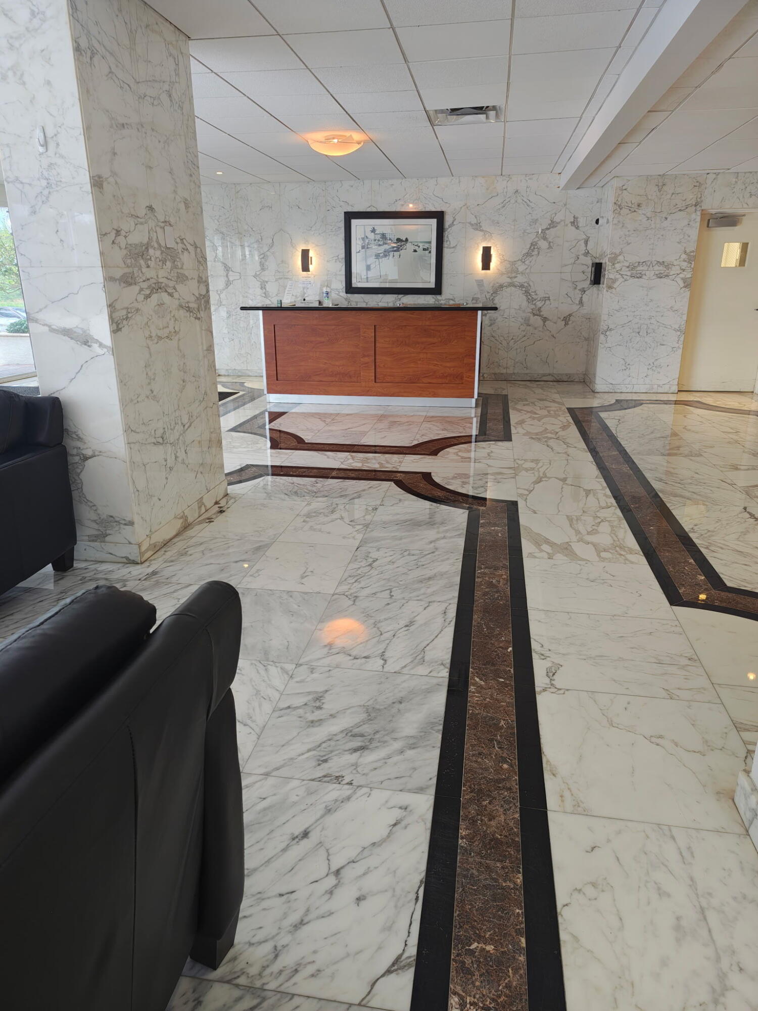 CARLTON TOWER CONDO - Residential Lease