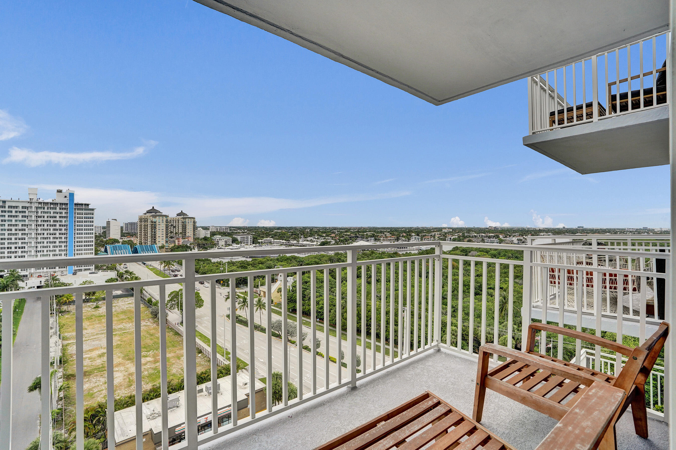 CARLTON TOWER CONDO - Residential Lease