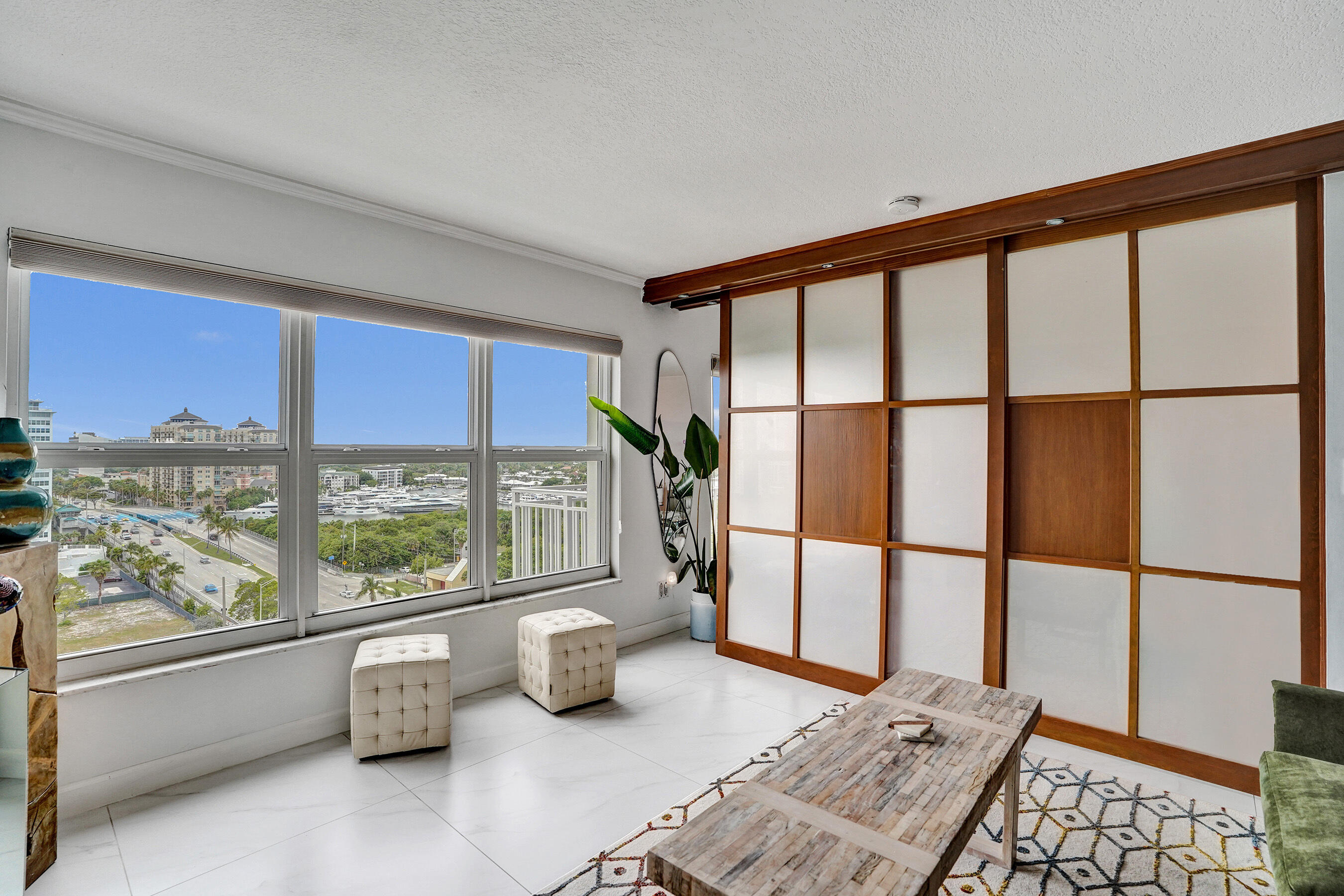 CARLTON TOWER CONDO - Residential Lease