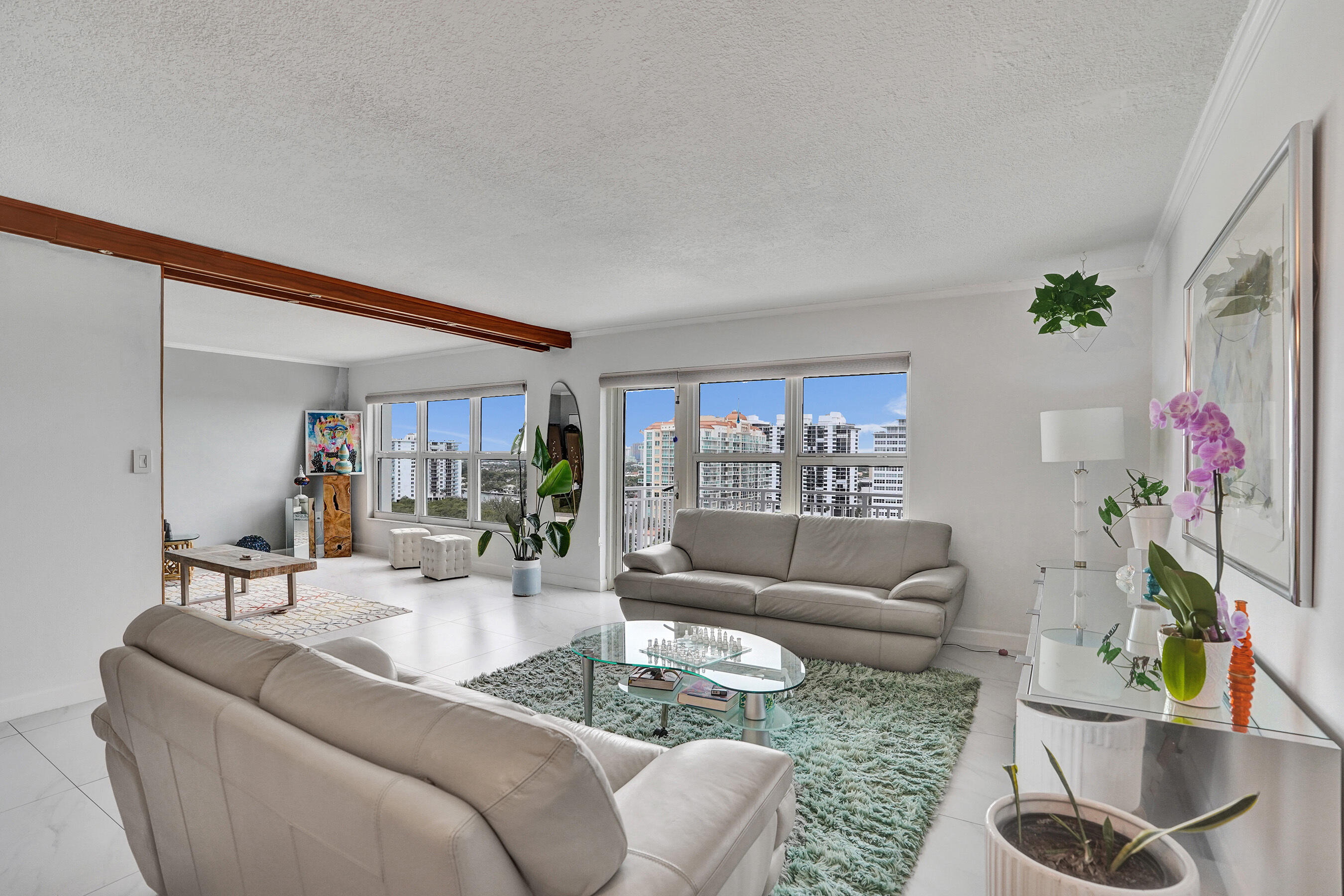 CARLTON TOWER CONDO - Residential Lease