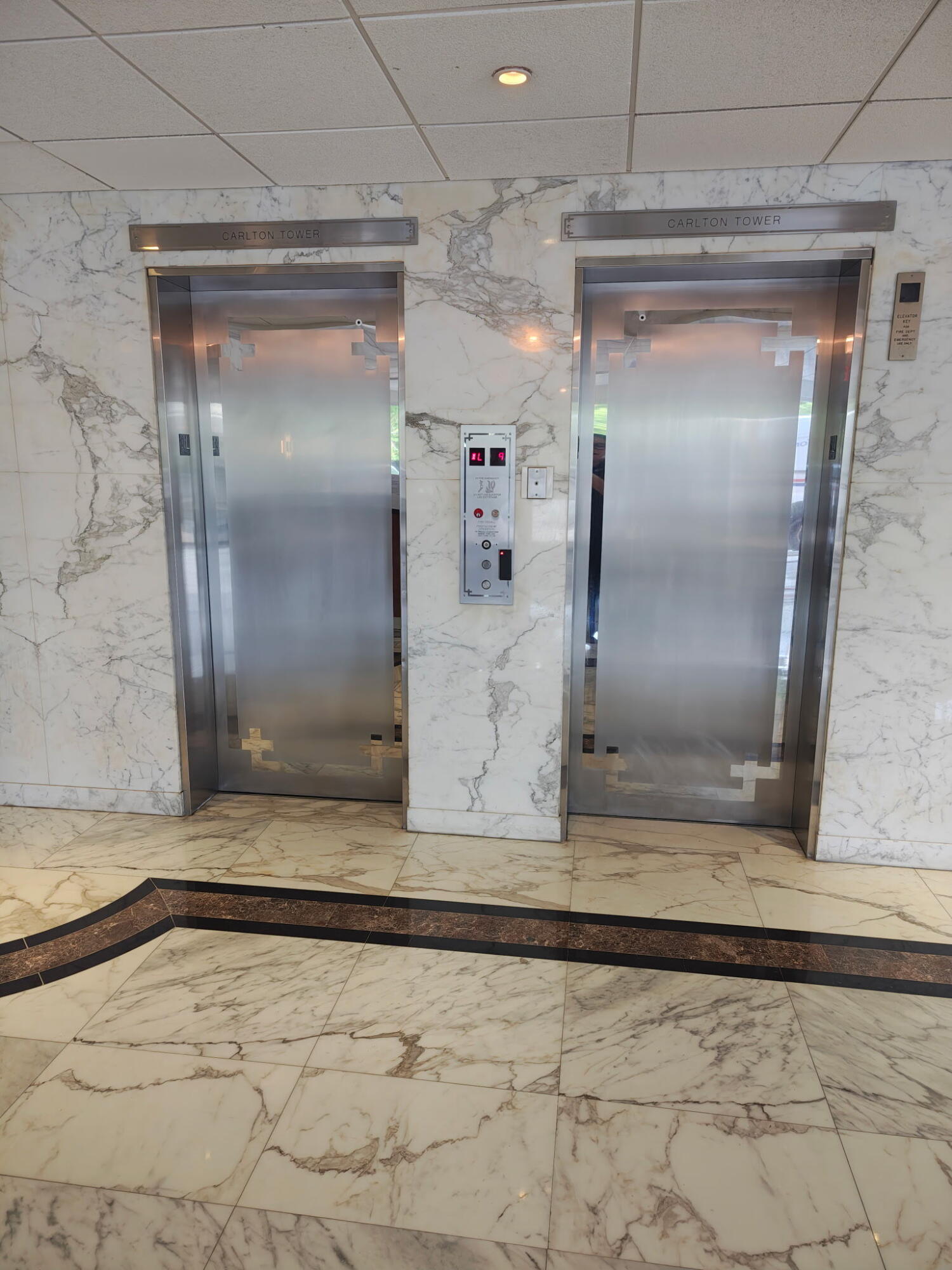CARLTON TOWER CONDO - Residential Lease