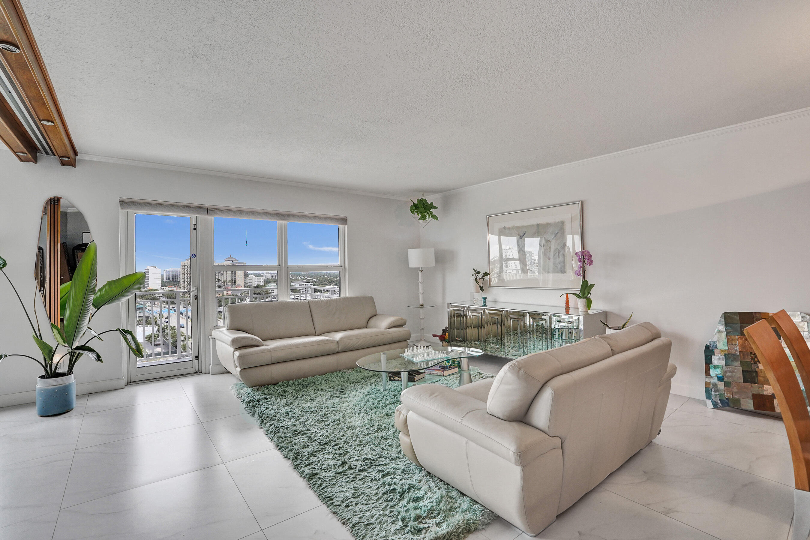 CARLTON TOWER CONDO - Residential Lease