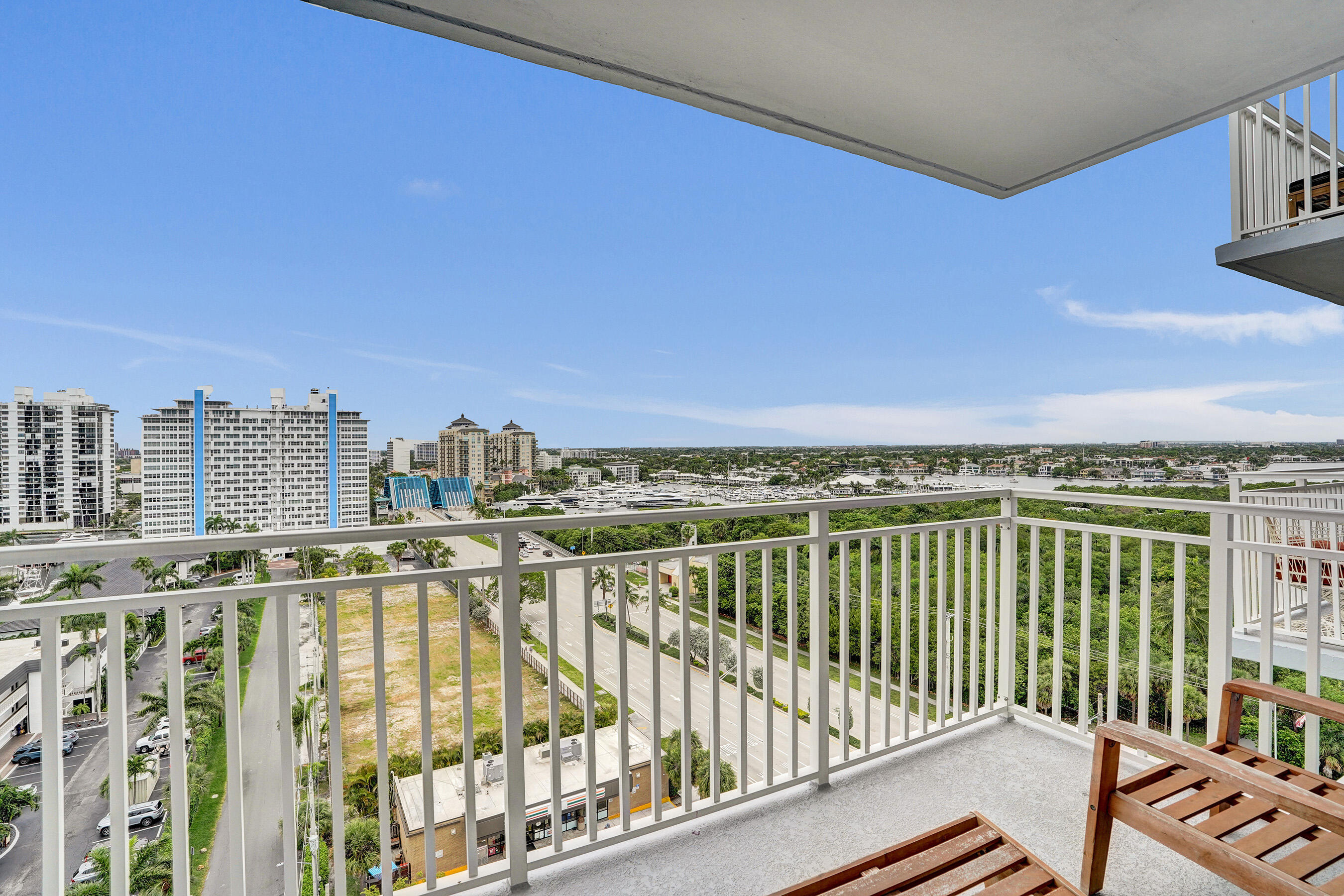 CARLTON TOWER CONDO - Residential Lease
