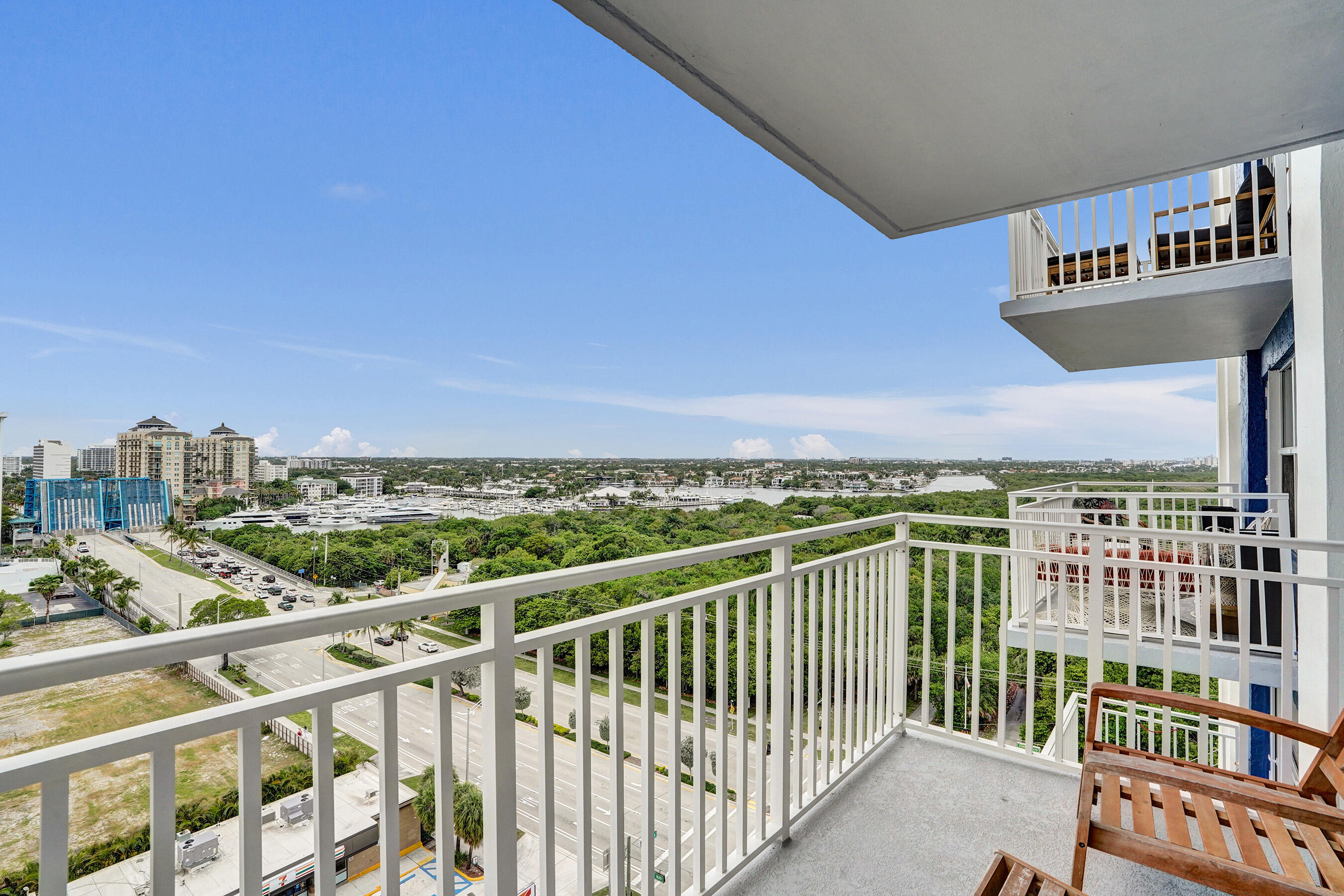 CARLTON TOWER CONDO - Residential Lease