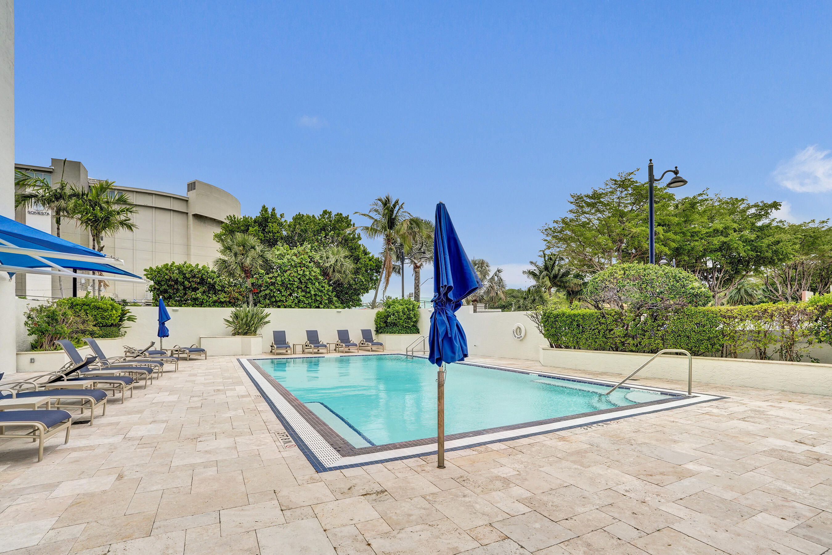 CARLTON TOWER CONDO - Residential Lease
