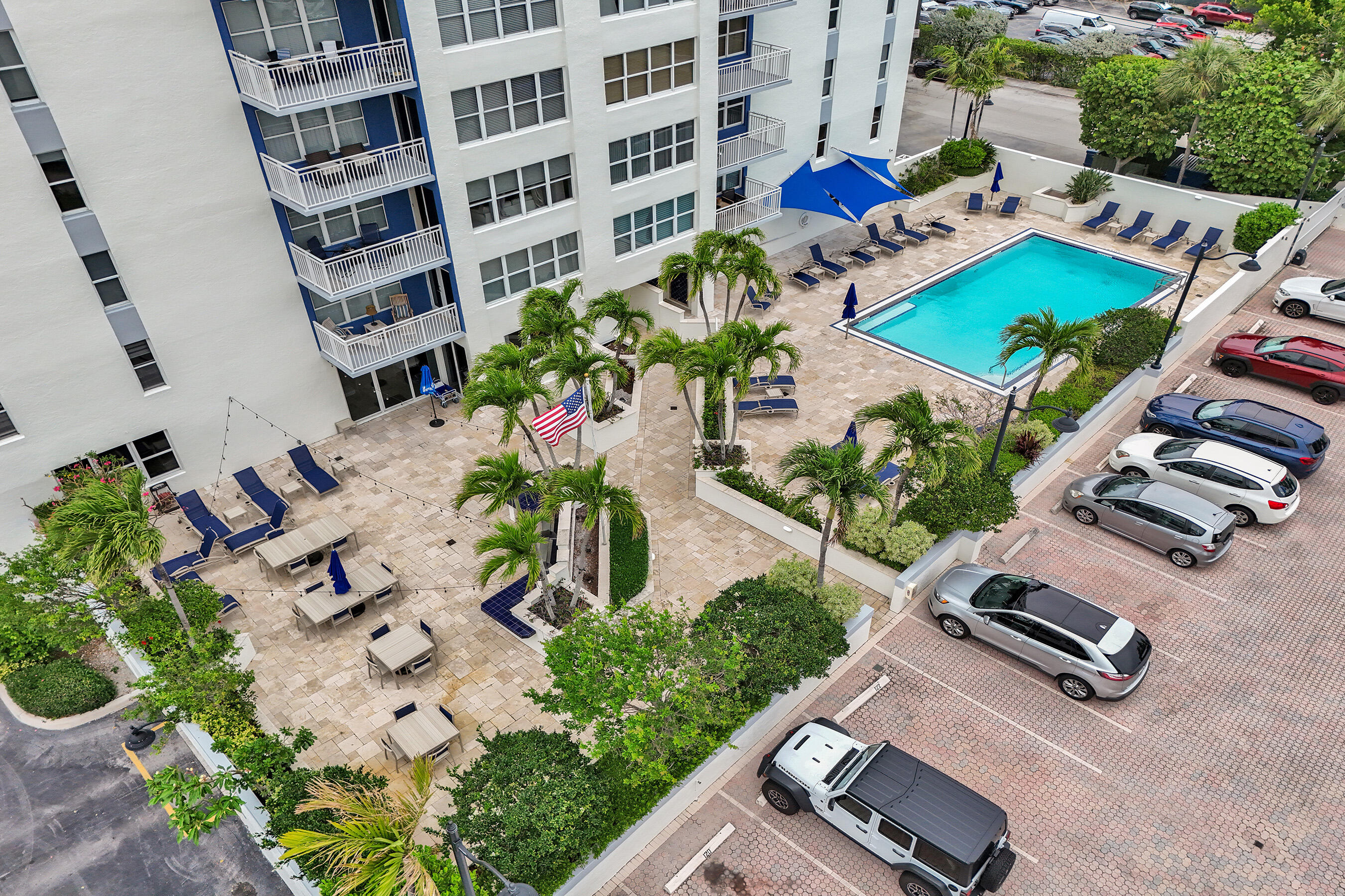 CARLTON TOWER CONDO - Residential Lease