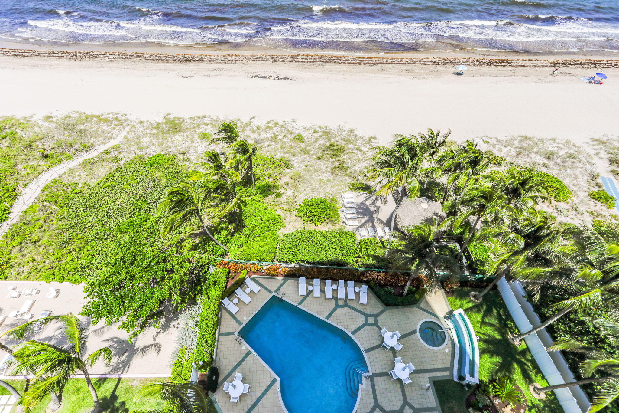 CRISTELLE CAY - Residential