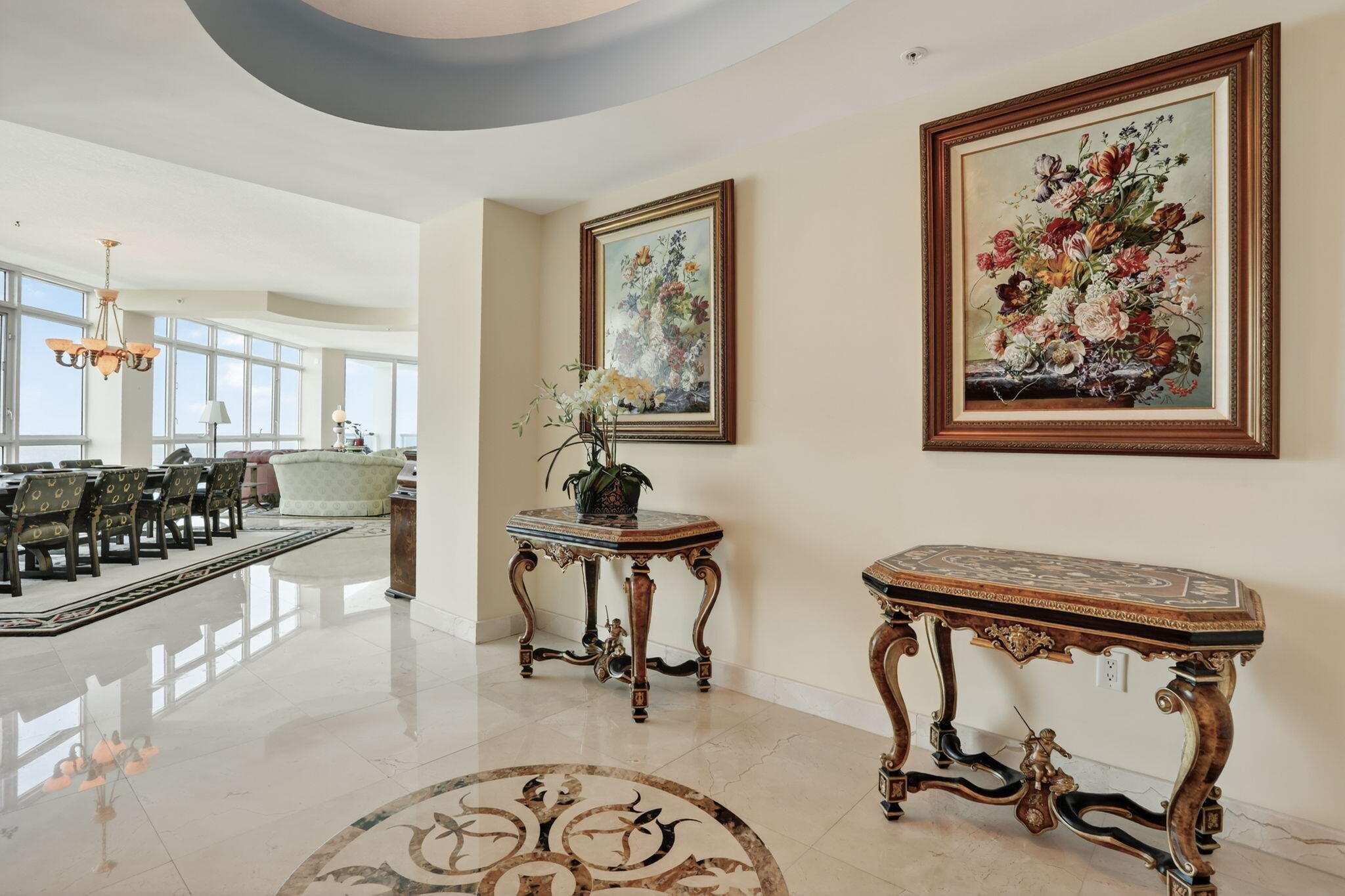 CRISTELLE CAY - Residential