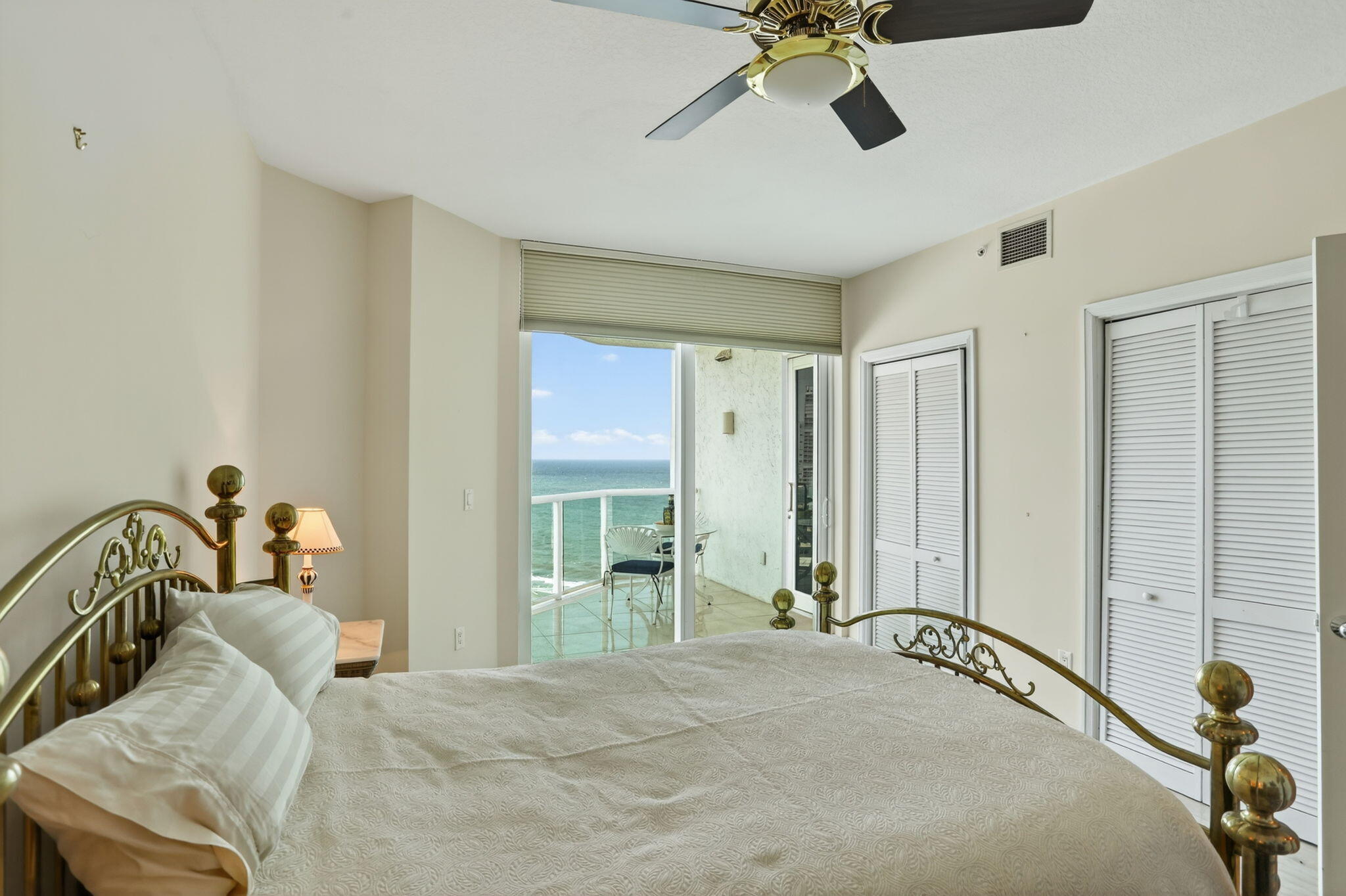 CRISTELLE CAY - Residential