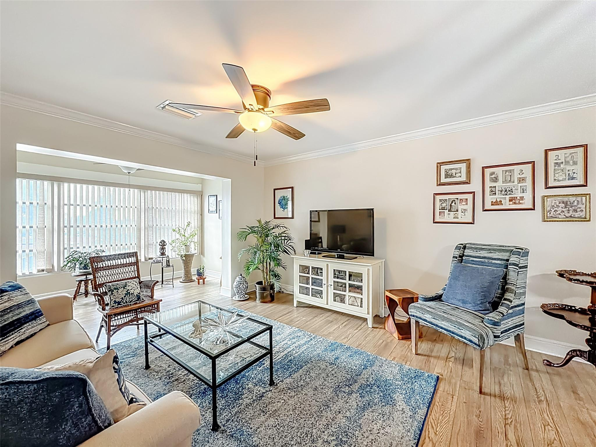 ROYAL PARK GARDENS - Residential