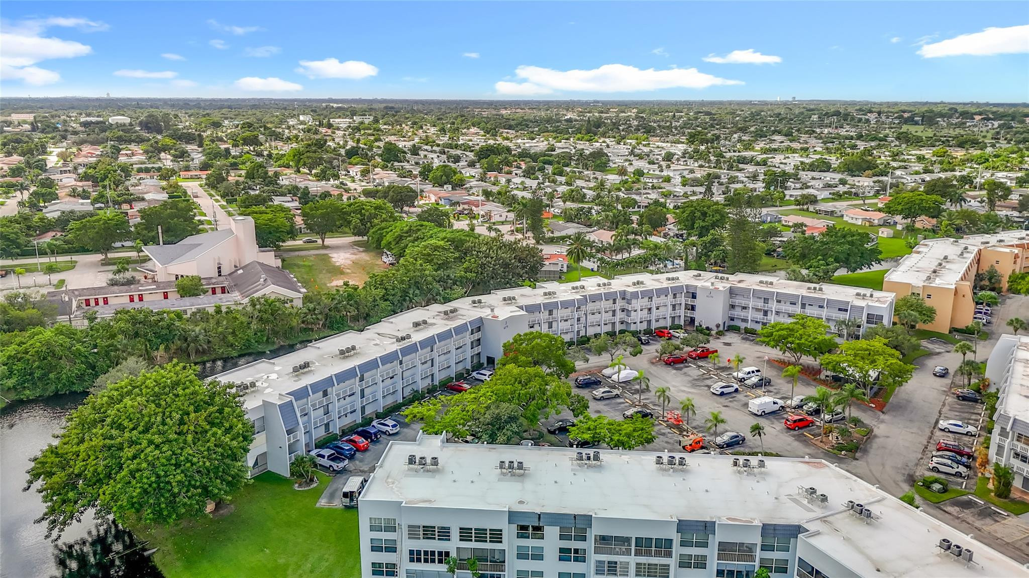 Welcome to Royal Park Gardens, a highly sought-after 55+ community in Margate, Florida, known for its beautiful setting, friendly atmosphere, & 1st-class amenities! This lovely 1 Bedroom, 1.5 Bath condo offers the perfect combination of comfort, community, & convenience, nestled just minutes from Kay Stevens Park & Calypso Water Park, & surrounded by serene lakes & lush landscaping. Royal Park Gardens features: 12 well-maintained buildings across several picturesque acres, 3 resort-style swimming pools w/ cabanas, Tennis, bocce ball, shuffleboard, &horseshoes, Fitness center, clubhouse w/ ballroom & Picnic areas with BBQ grills for each phase.  ?? Oversized lake views and peaceful walking paths . CASH OFFERS ONLY - 55 + Community - No Pets Allowed - No Renting 1st Year.