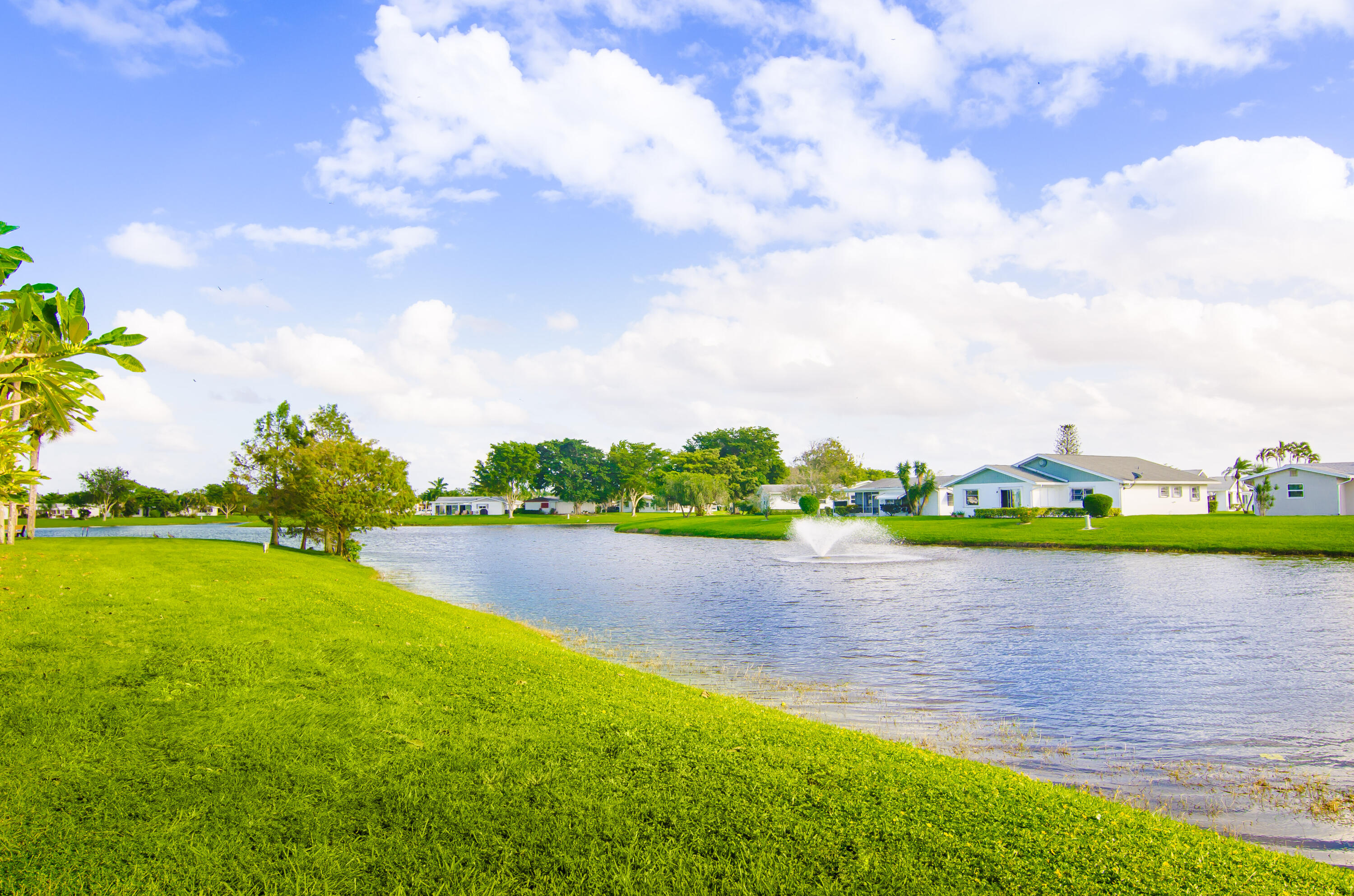 CYPRESS LAKES 9 - Residential