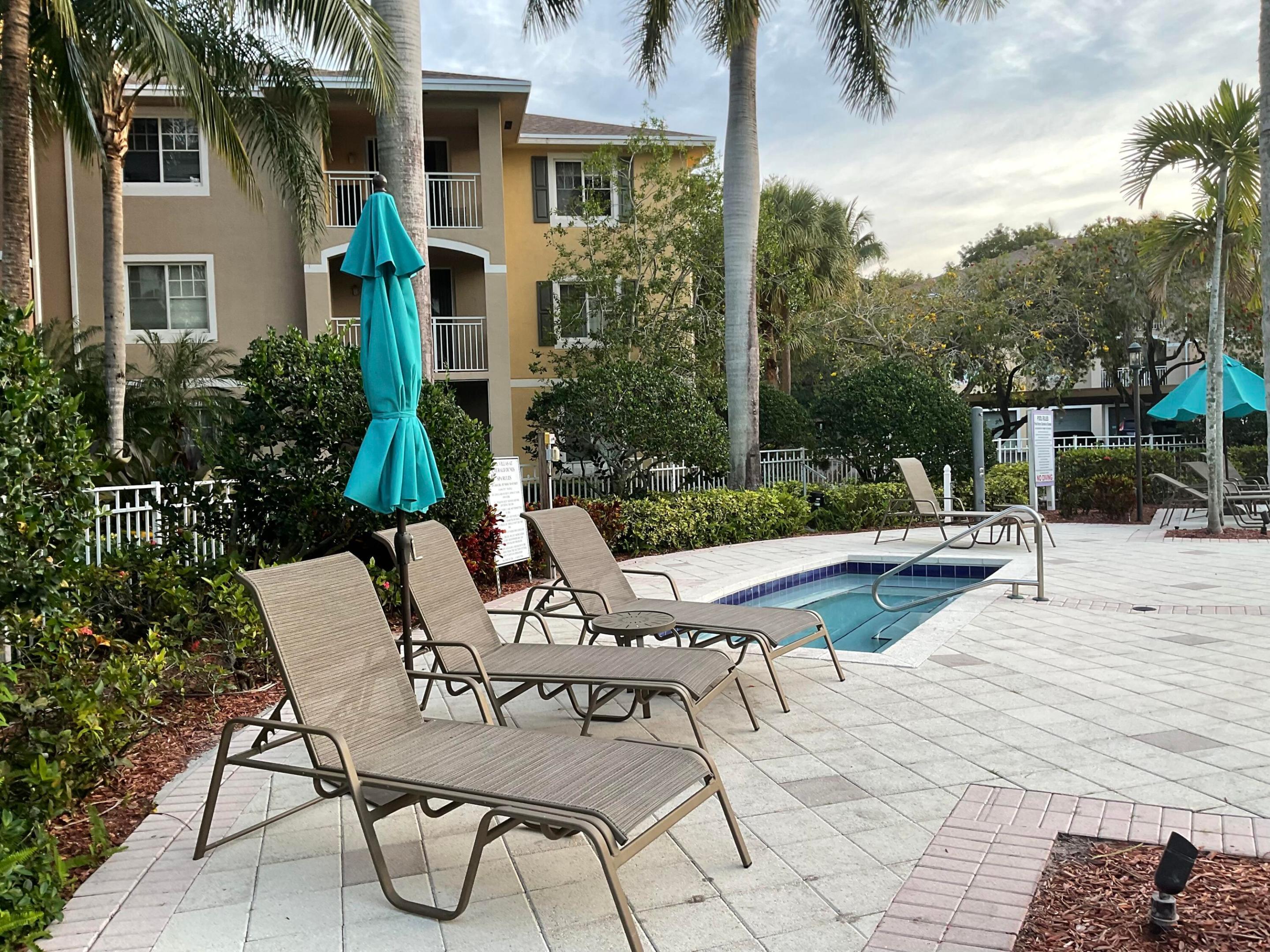 VILLAS AT EMERALD DUNES CONDO - Residential Lease