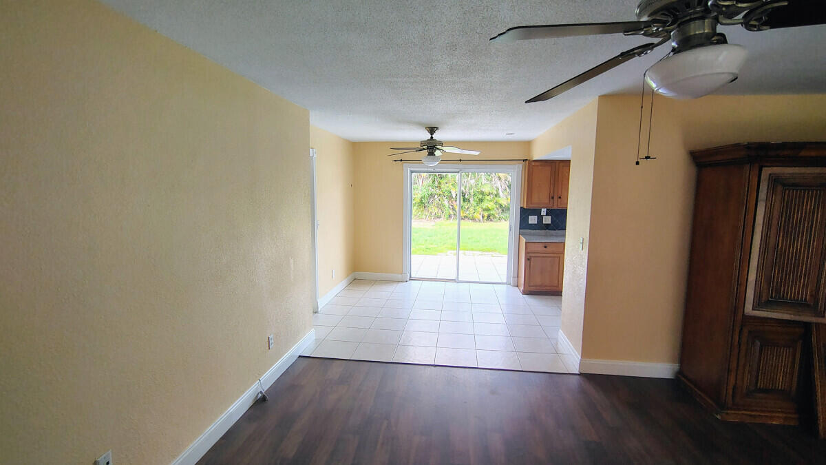 RIVER PARK UNIT 7 - Residential