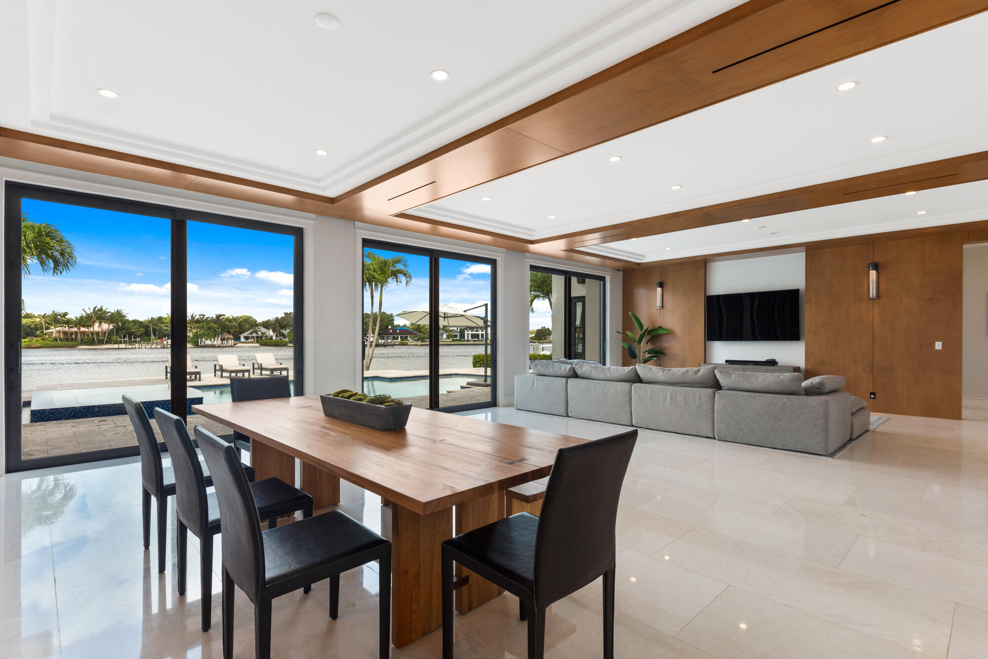RIVERCREST REPL IN - Residential