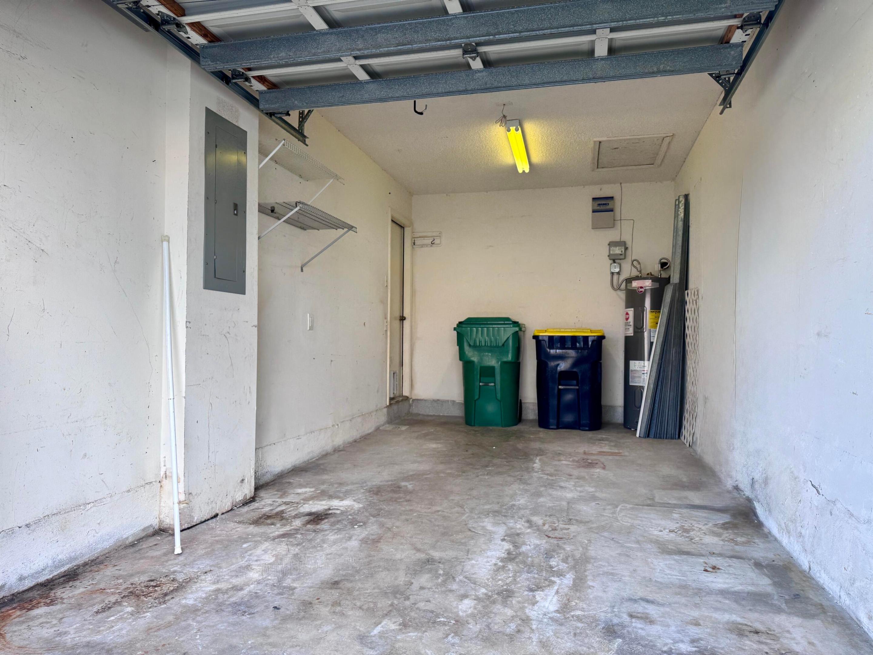 BANYAN OAKRIDGE COMMERCIAL PLAT - Residential