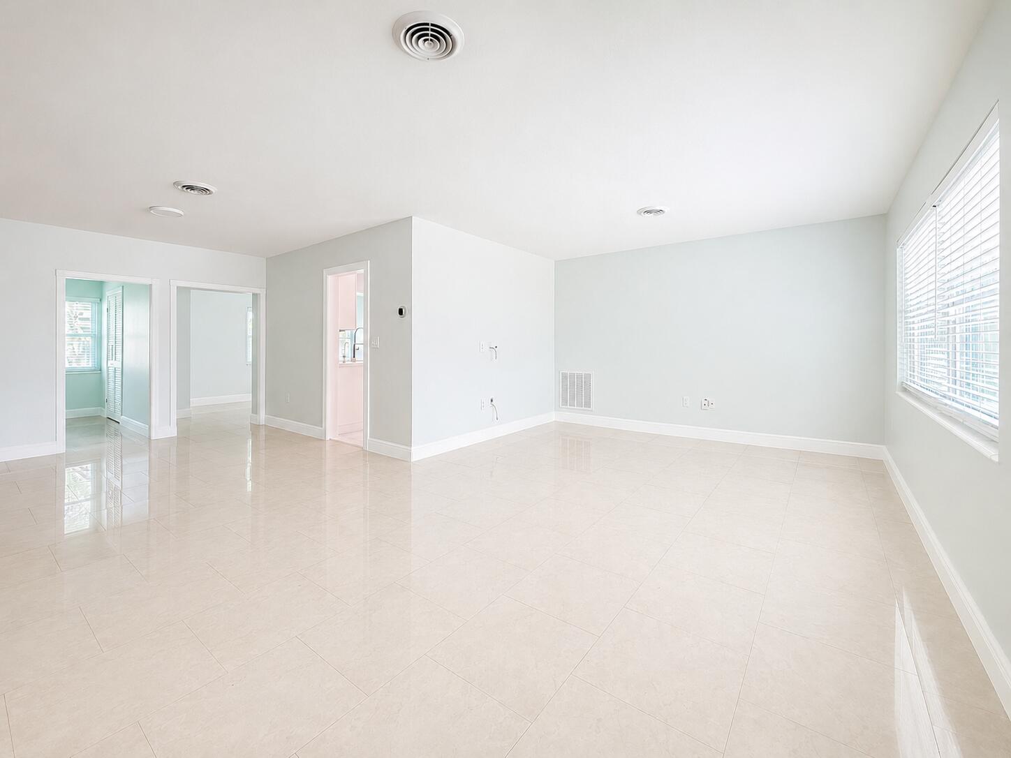 BOULEVARD HEIGHTS SEC 14 REPLAT - Residential Lease