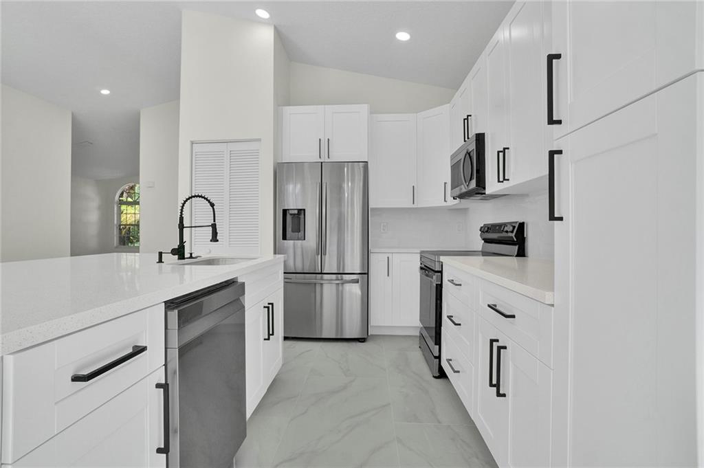 Wyndham Lakes North 158-2 - Residential