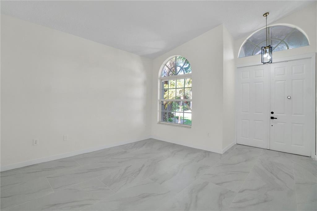 Wyndham Lakes North 158-2 - Residential