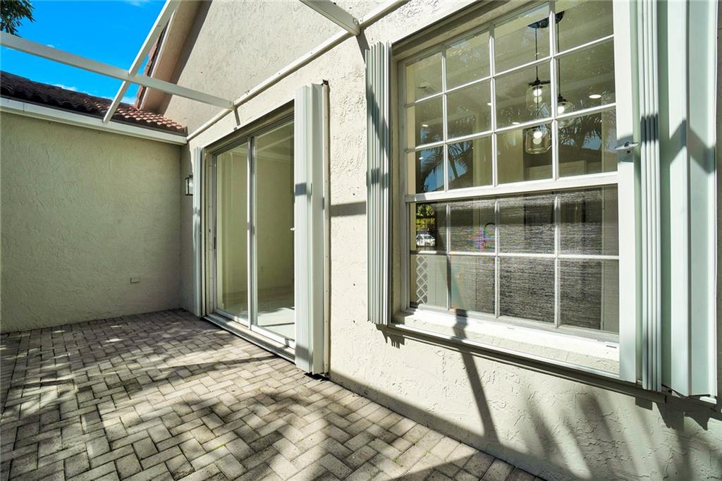 Wyndham Lakes North 158-2 - Residential