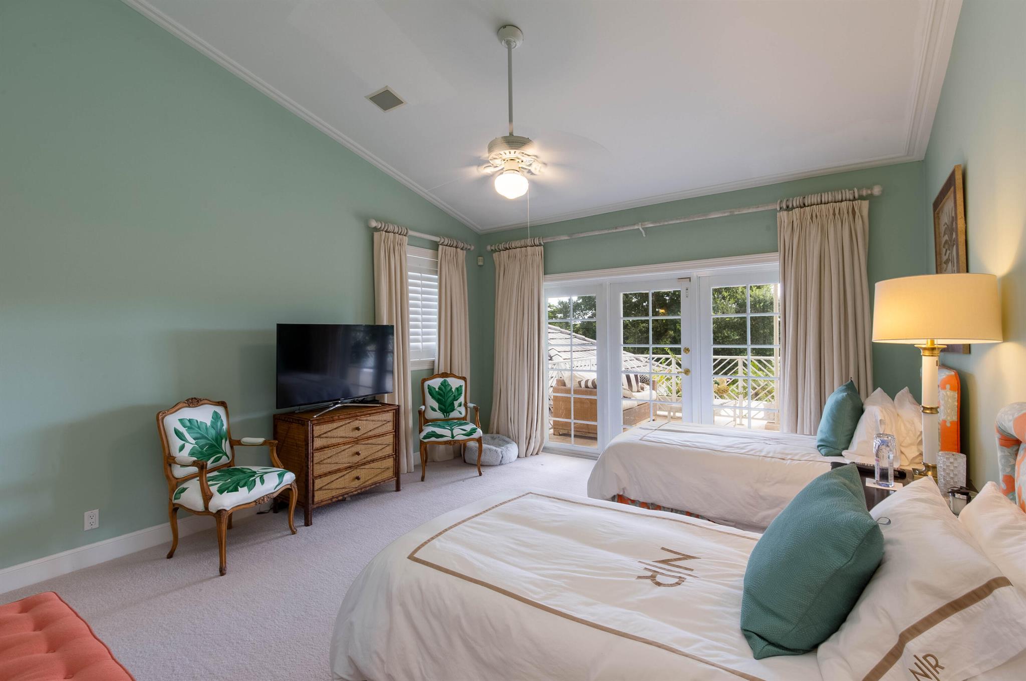 KENSINGTON - Residential