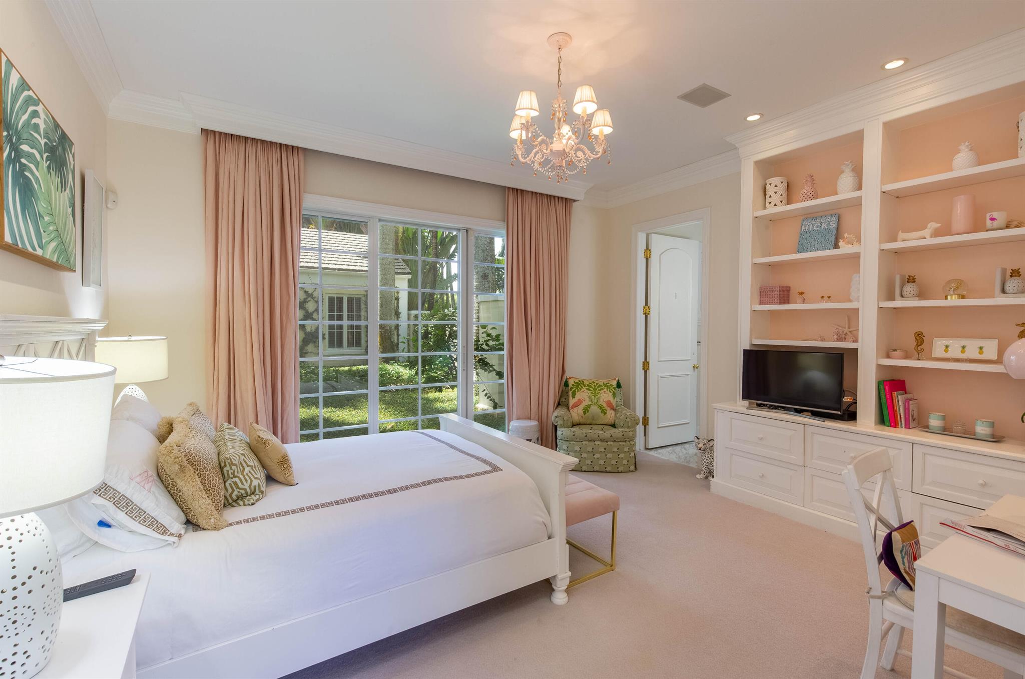 KENSINGTON - Residential