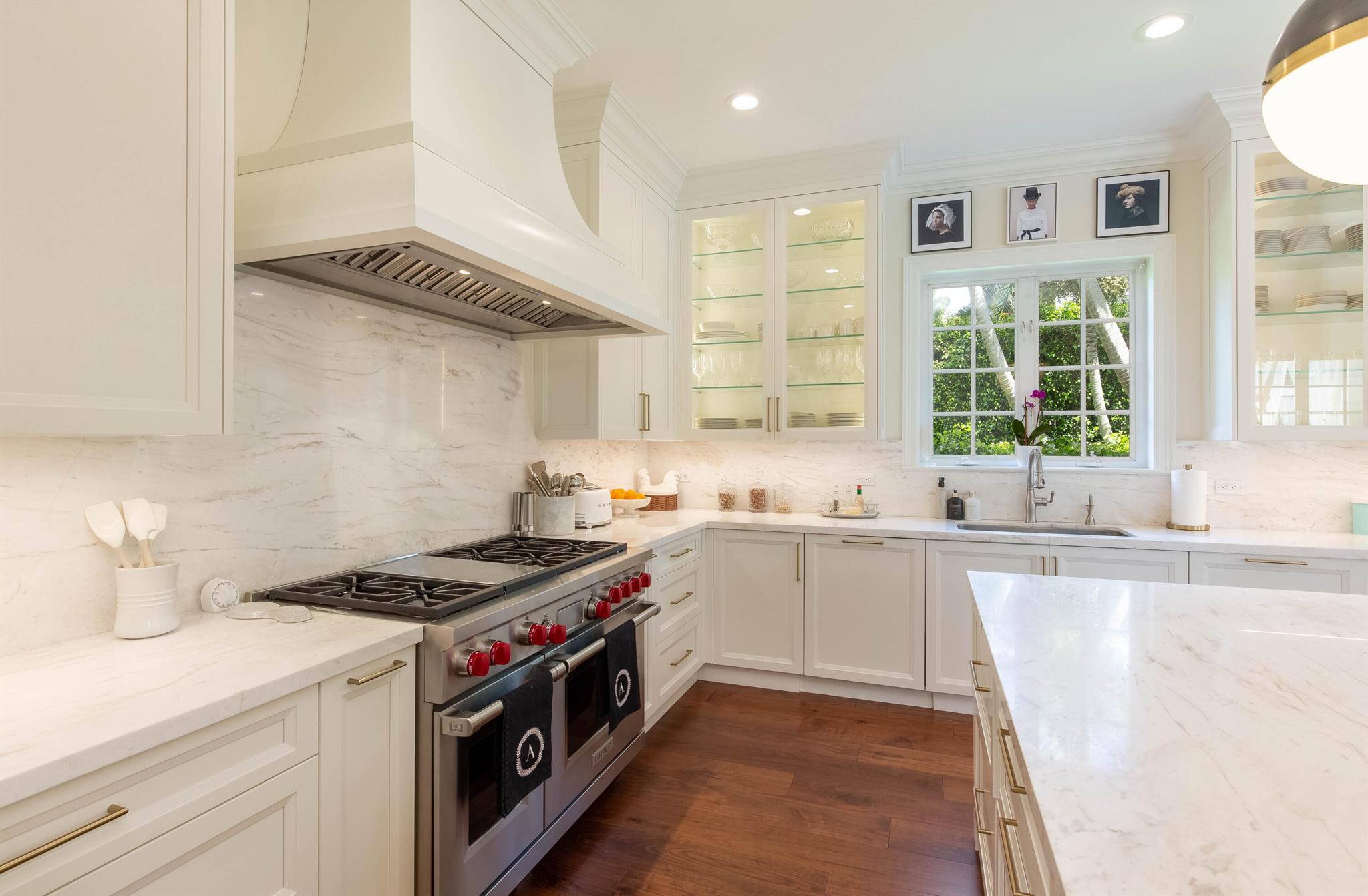KENSINGTON - Residential