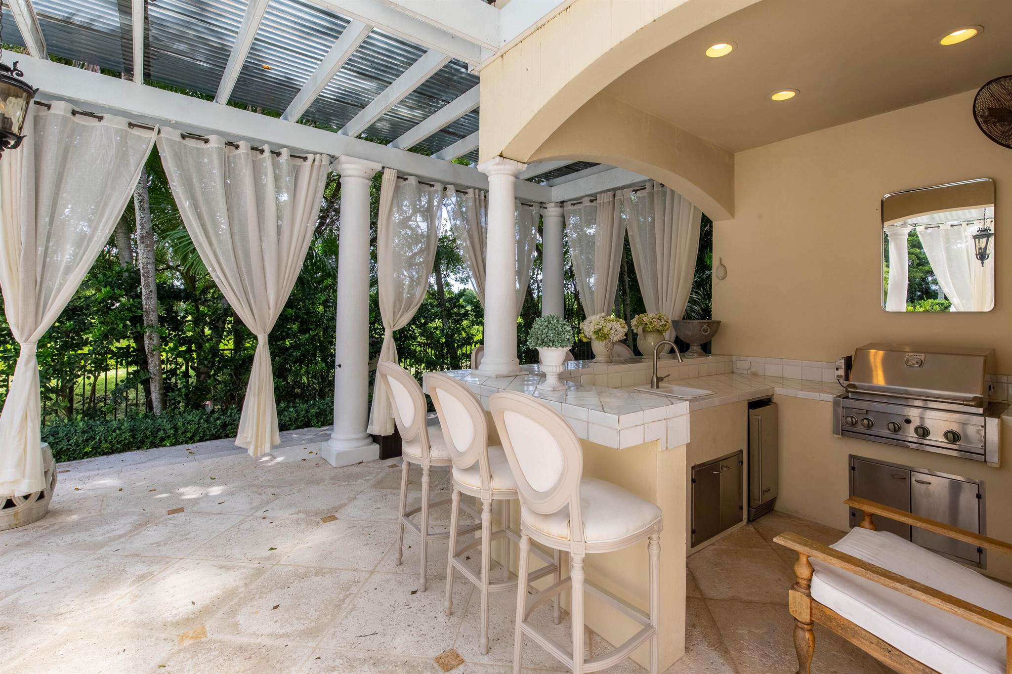 KENSINGTON - Residential