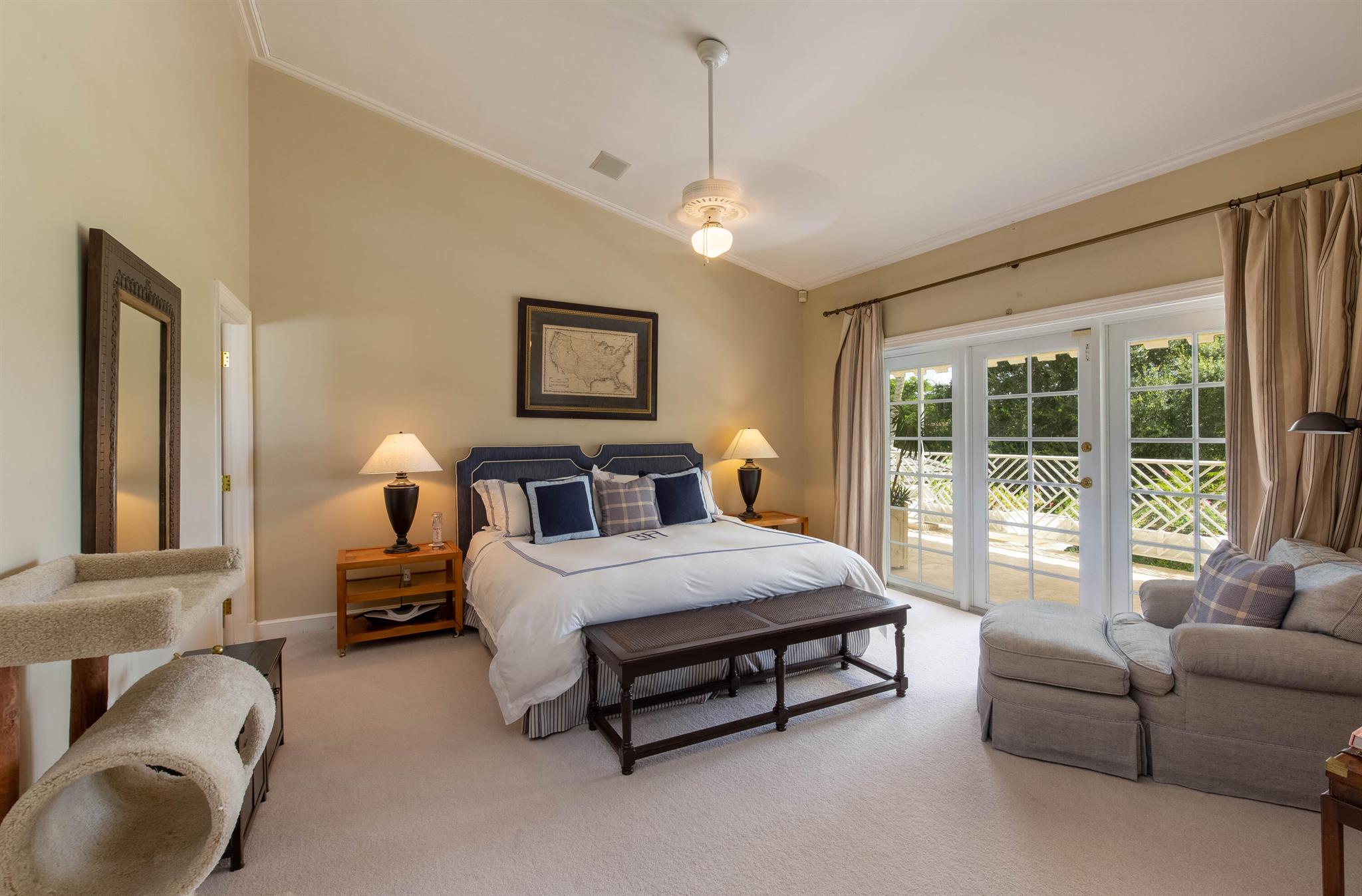 KENSINGTON - Residential