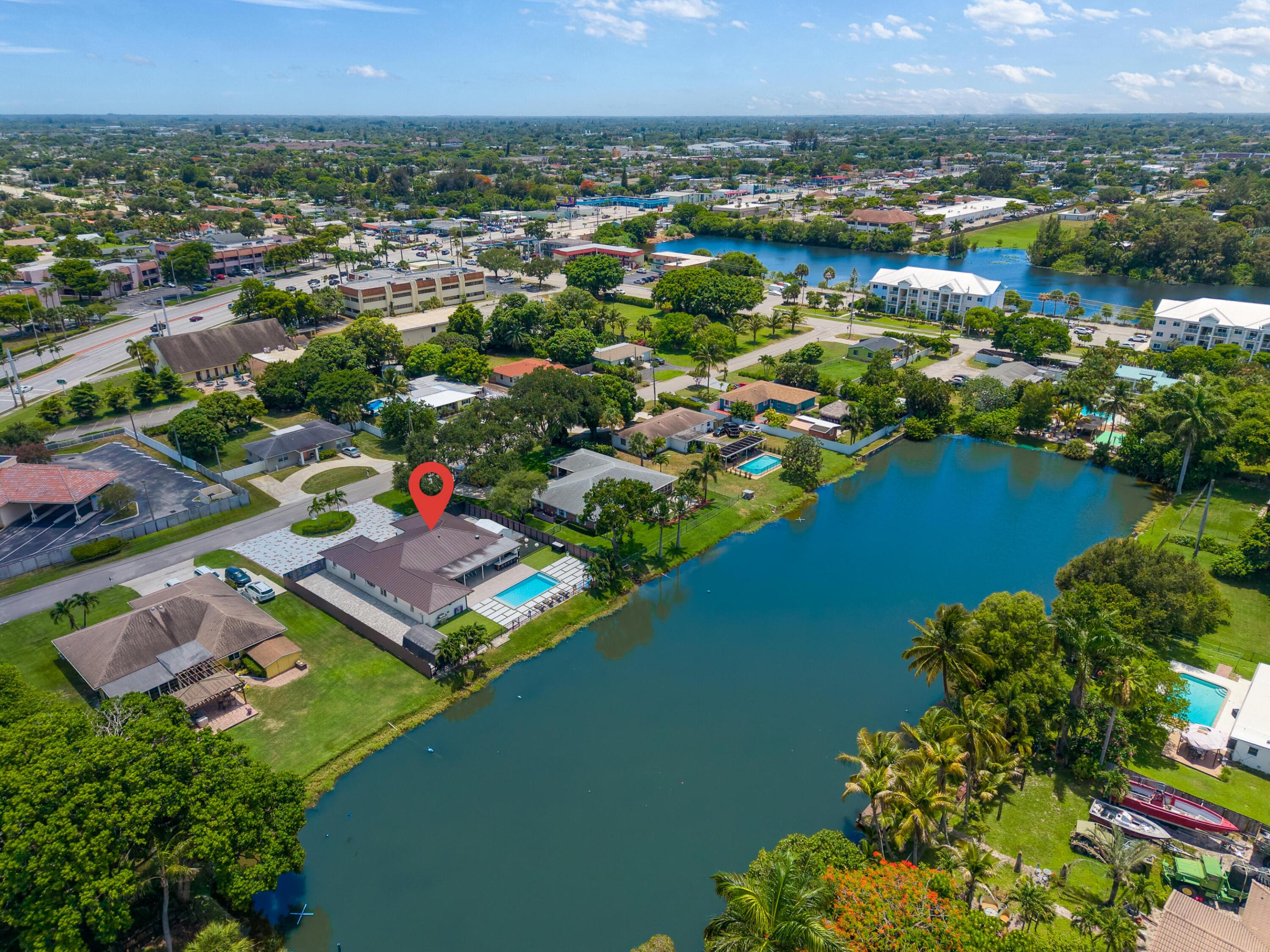 MANGO LAKE - Residential