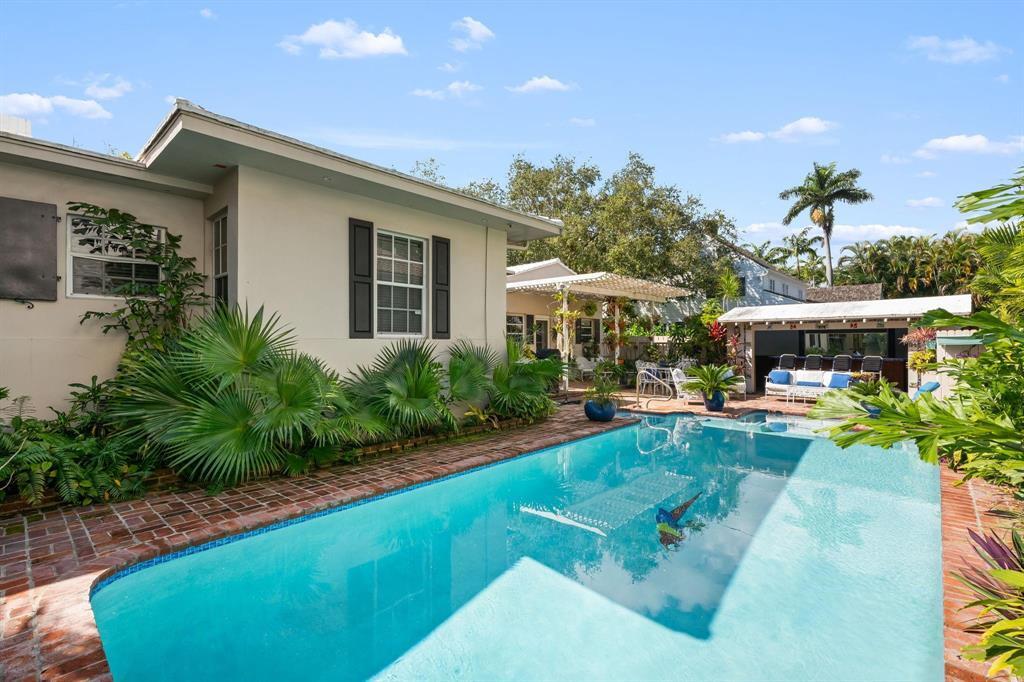 RIO VISTA C J HECTORS RESUB - Residential Lease