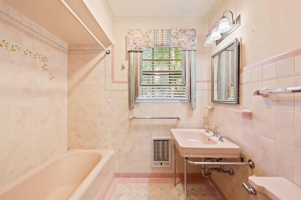RIO VISTA C J HECTORS RESUB - Residential Lease