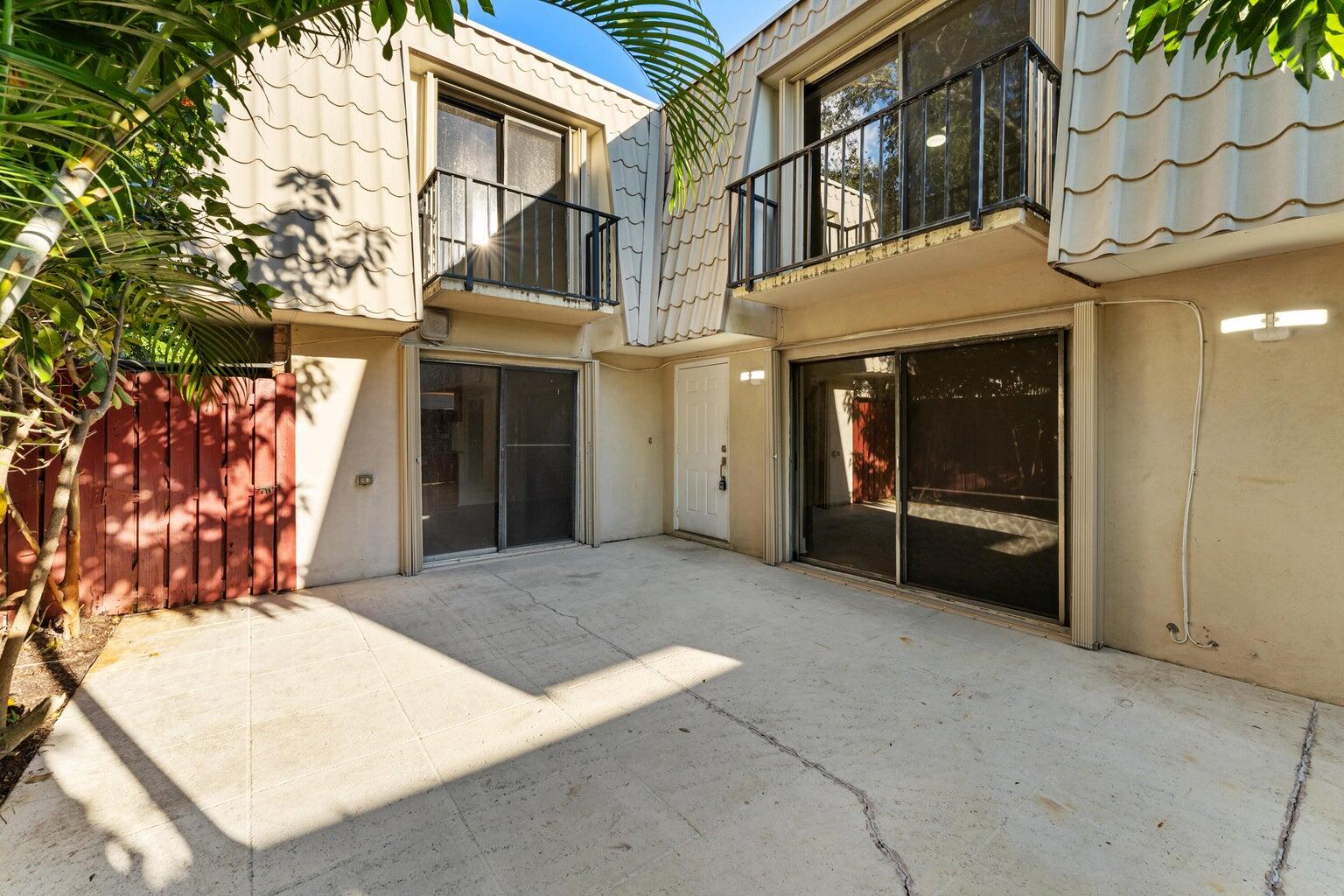 EMBASSY PARK CONDO - Residential
