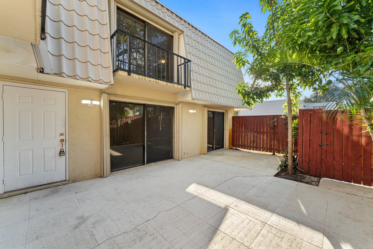 EMBASSY PARK CONDO - Residential