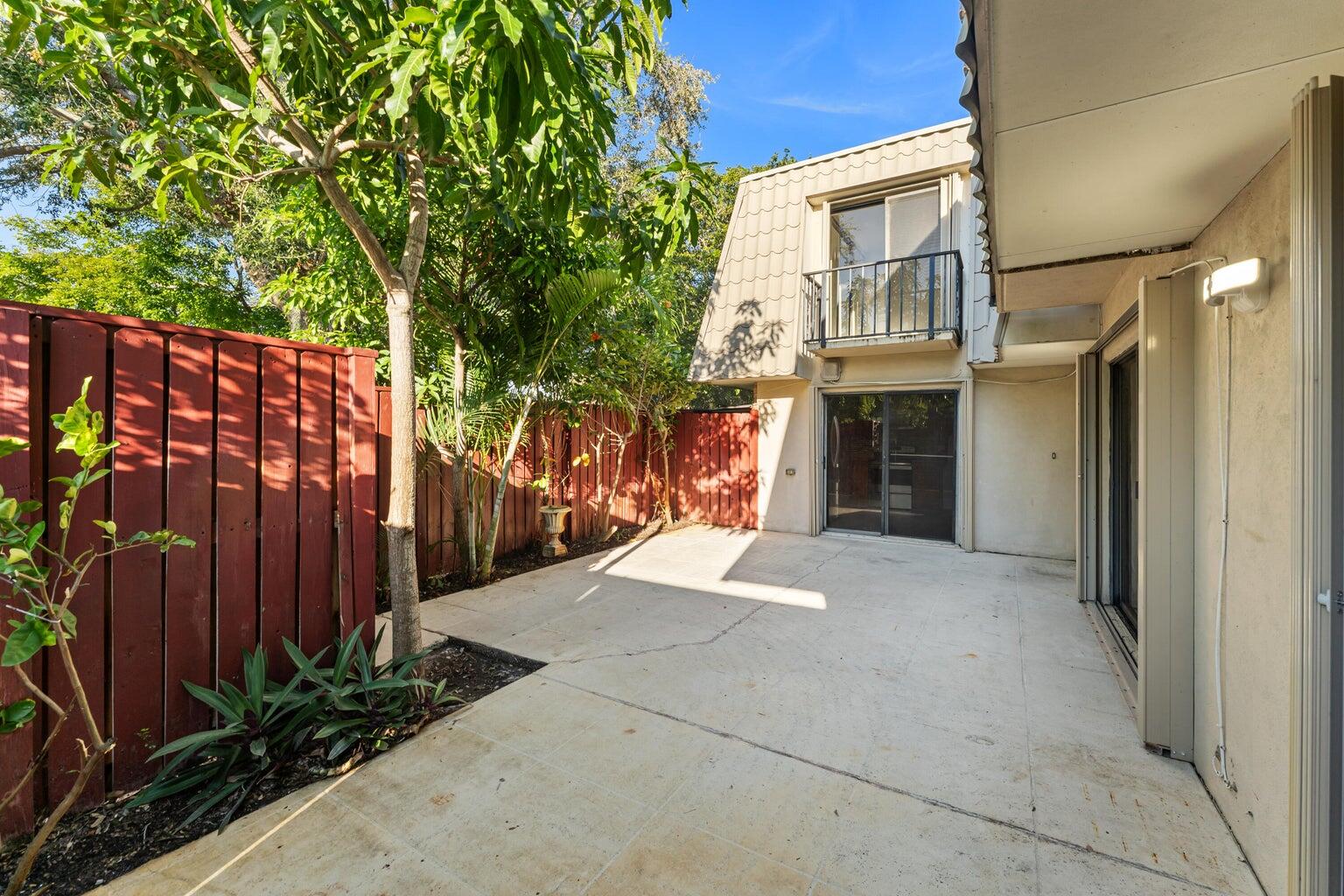 EMBASSY PARK CONDO - Residential
