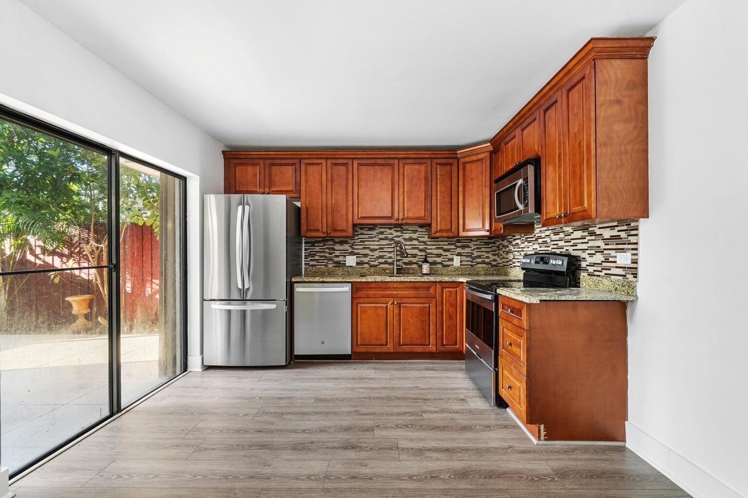 EMBASSY PARK CONDO - Residential