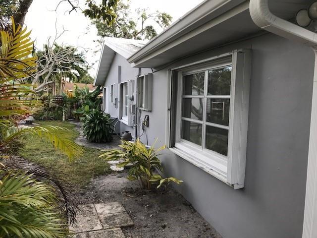 PALM-AIRE VILLAGE  W 2ND SEC - Residential