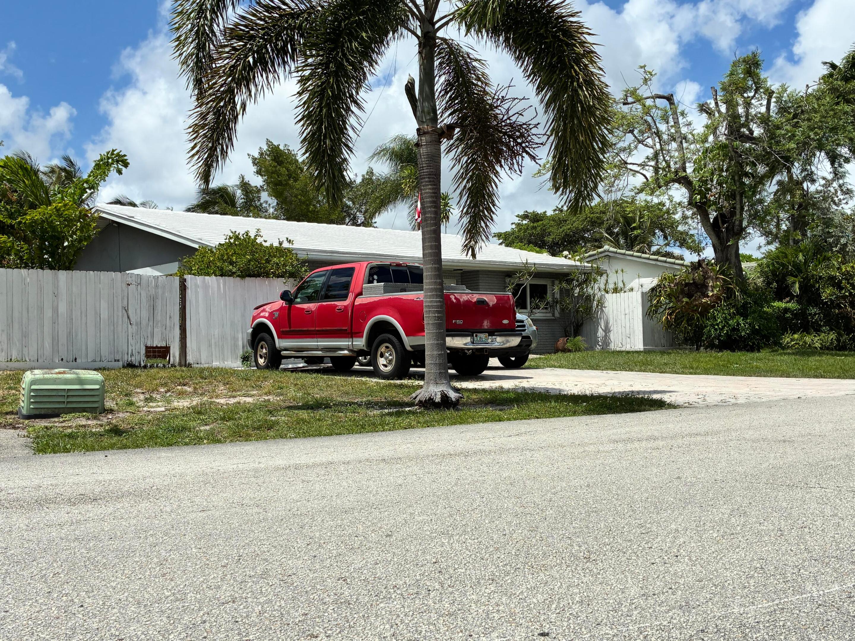PALM-AIRE VILLAGE  W 2ND SEC - Residential