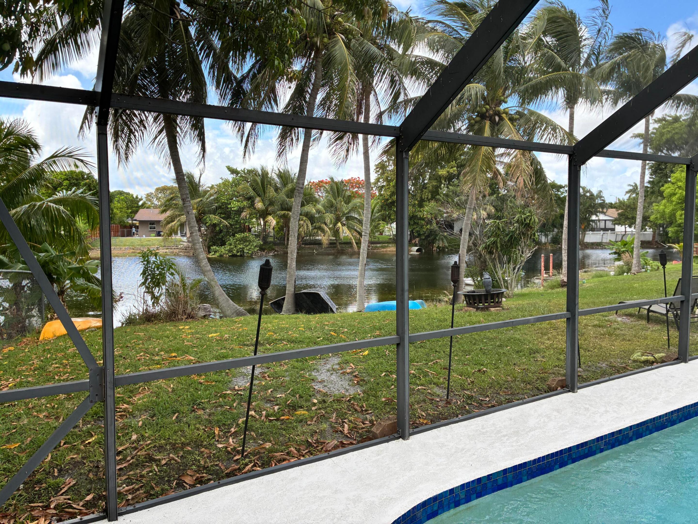 PALM-AIRE VILLAGE  W 2ND SEC - Residential
