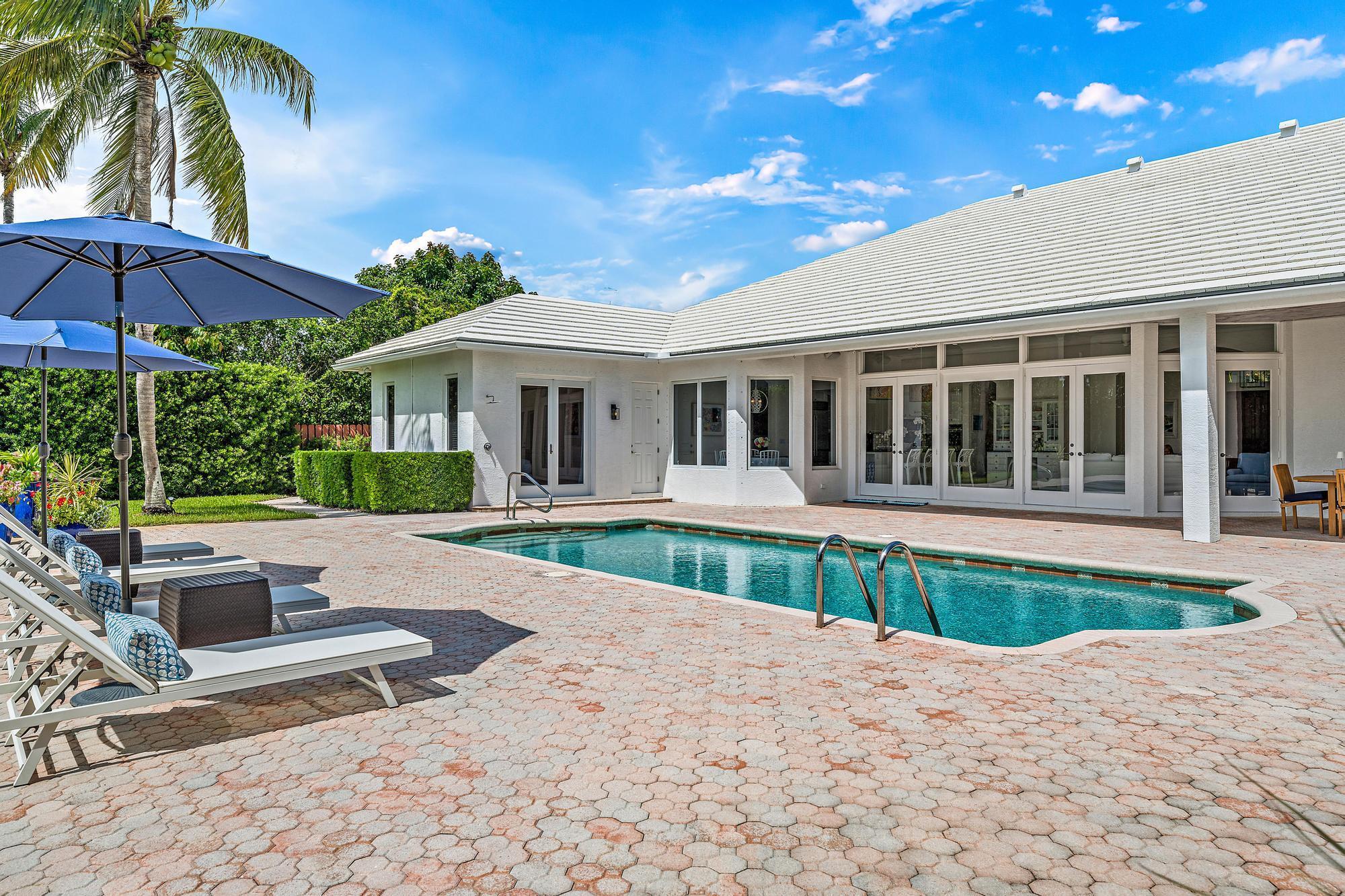 GOLF COURSE ADD TO VILLAGE OF NORTH PALM BEACH - Residential