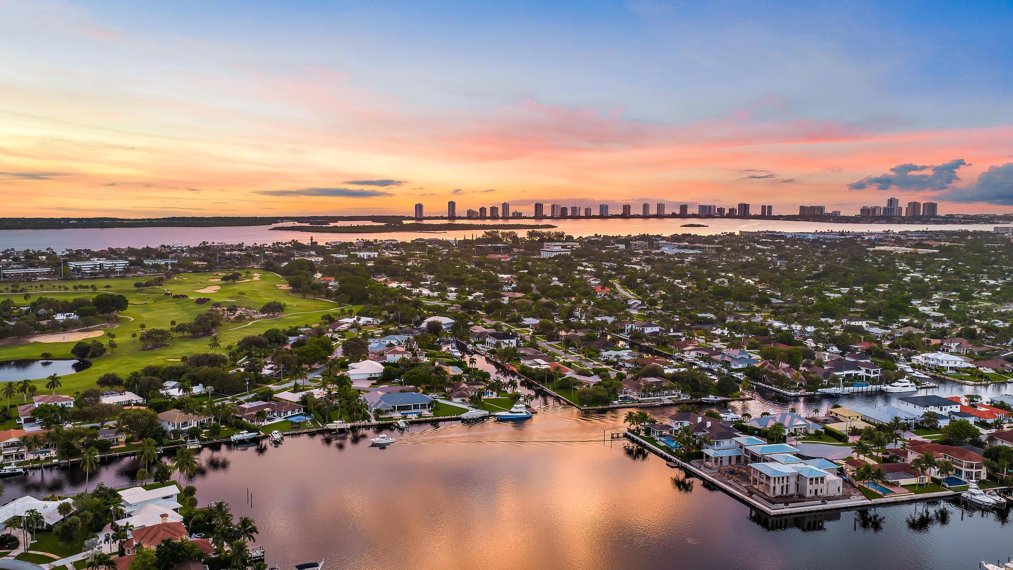 GOLF COURSE ADD TO VILLAGE OF NORTH PALM BEACH - Residential
