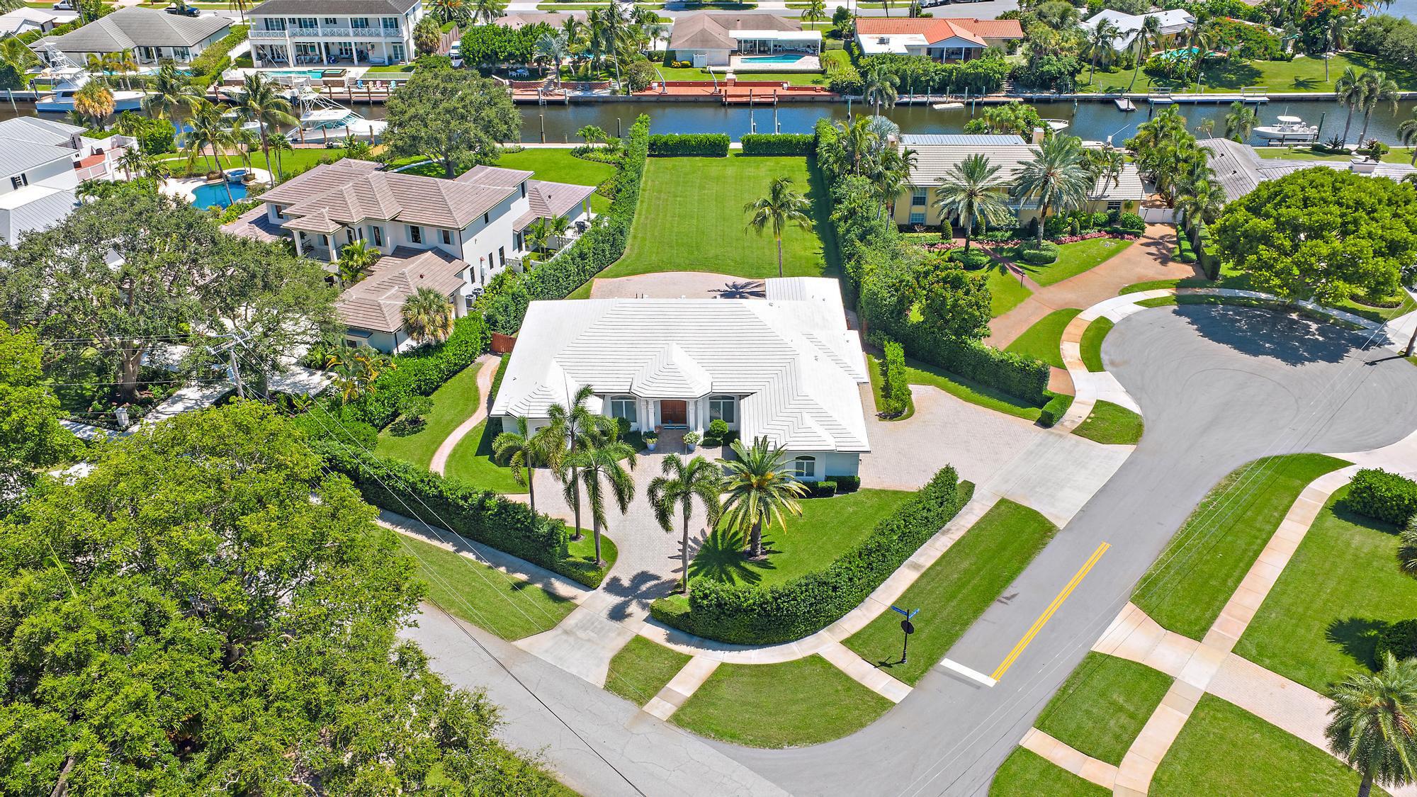GOLF COURSE ADD TO VILLAGE OF NORTH PALM BEACH - Residential